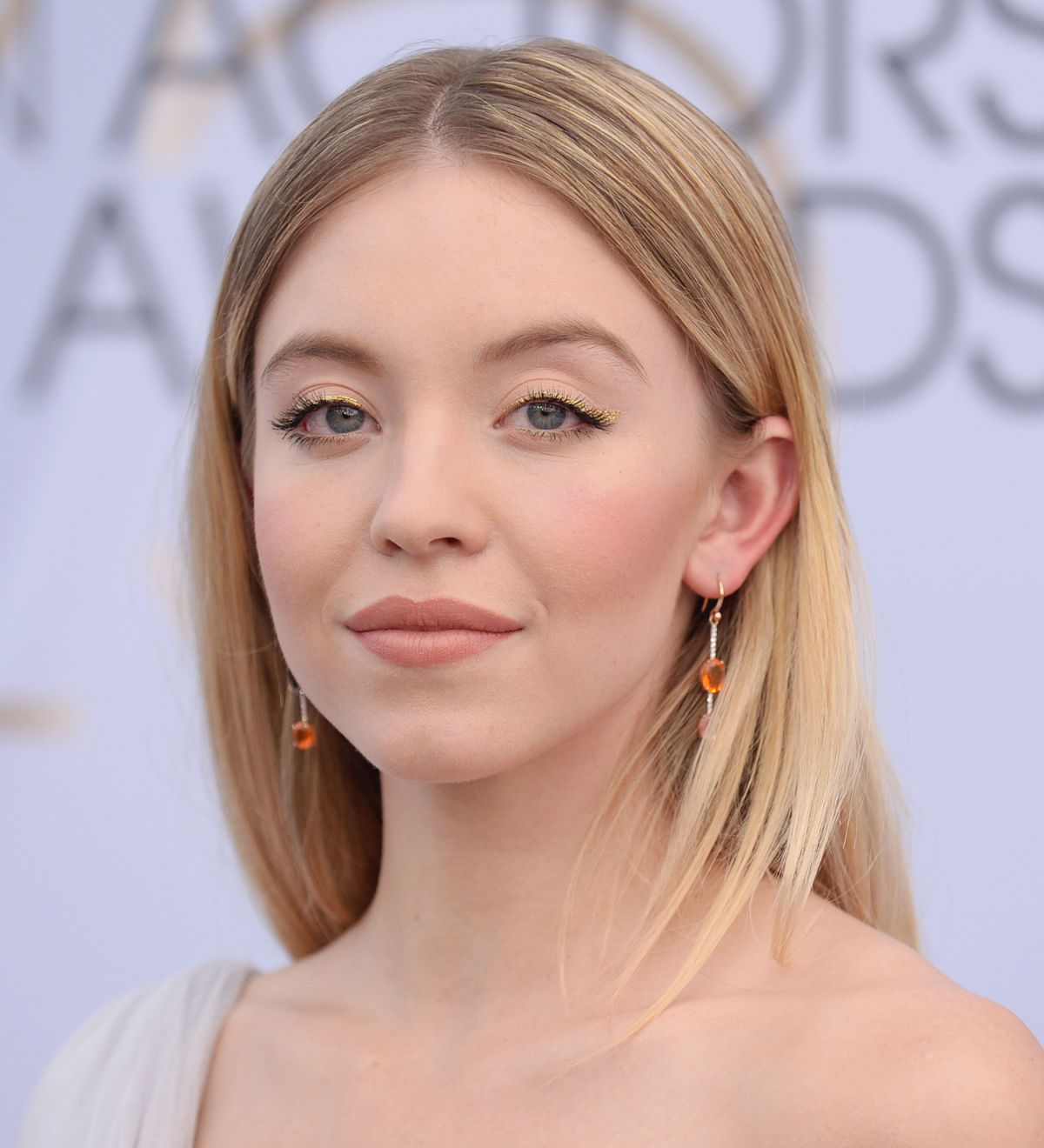 Cute Actress Sydney Sweeney 2021 Wallpapers