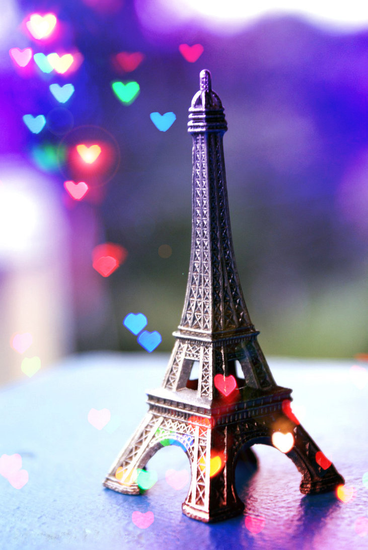 Cute Eiffel Tower Wallpapers