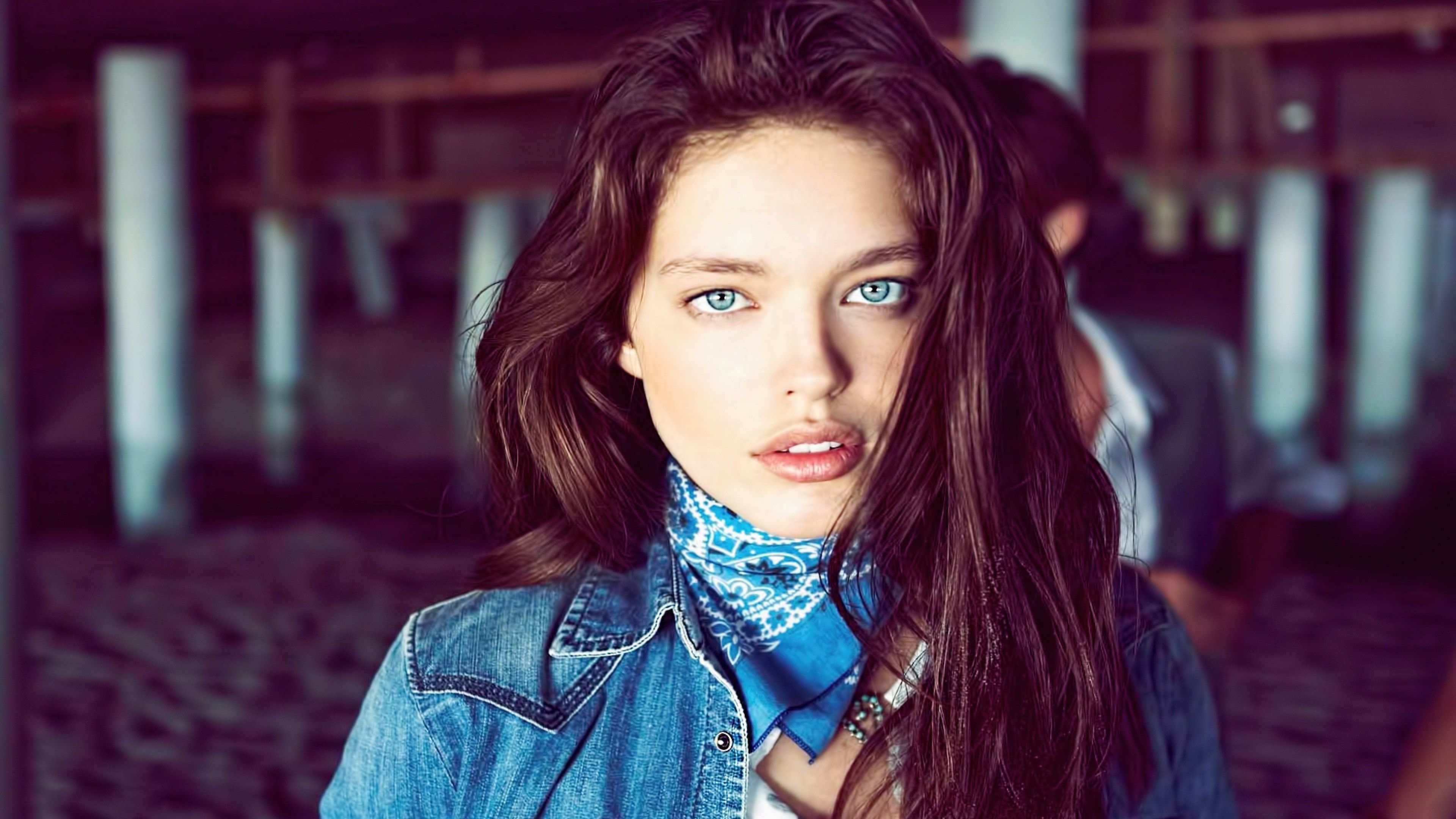 Cute Emily Didonato Wallpapers