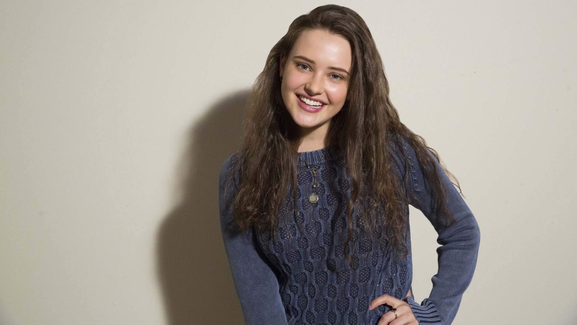 Cute Katherine Langford 2018 Wallpapers