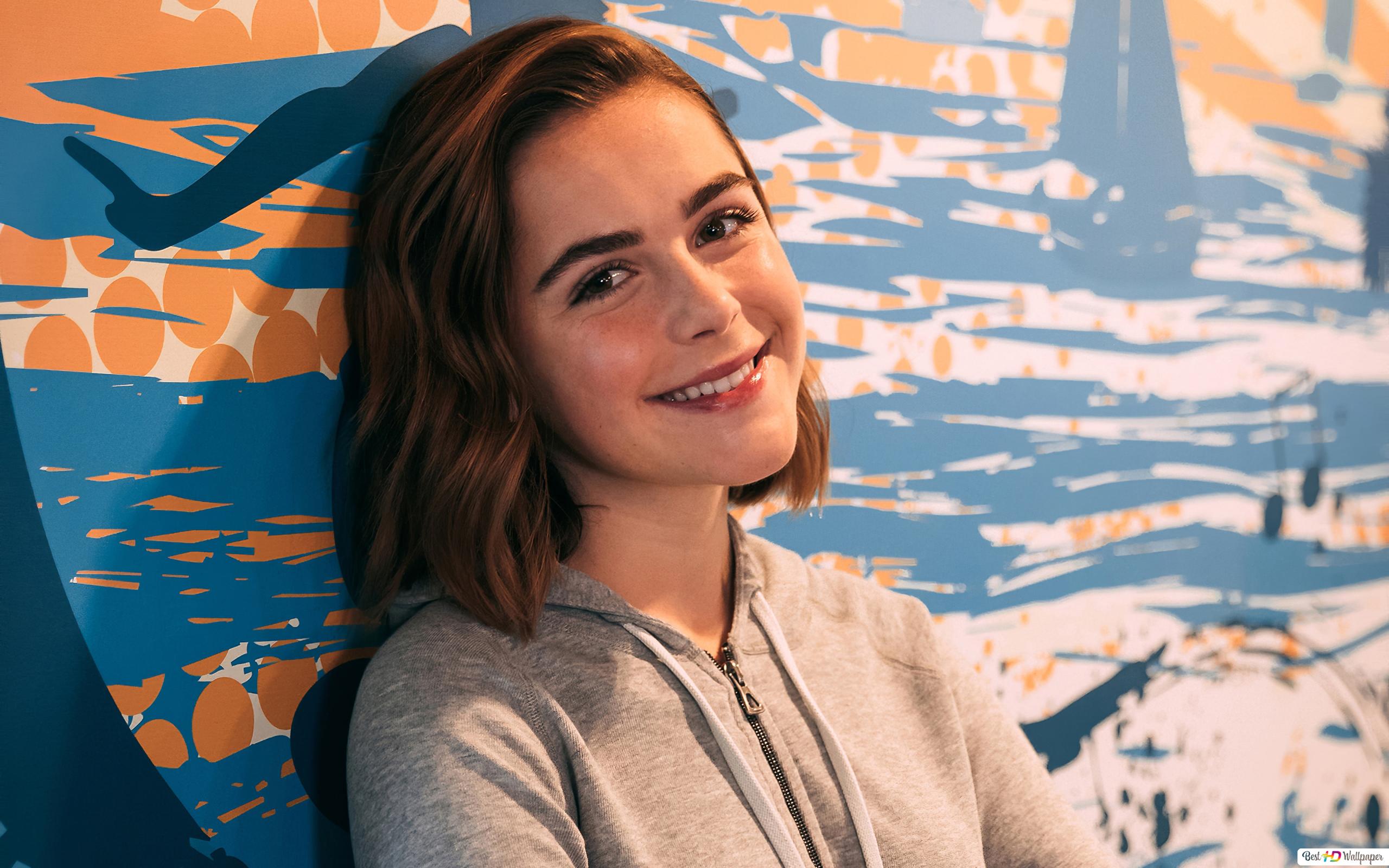 Cute Kiernan Shipka Actress Photoshoot Wallpapers