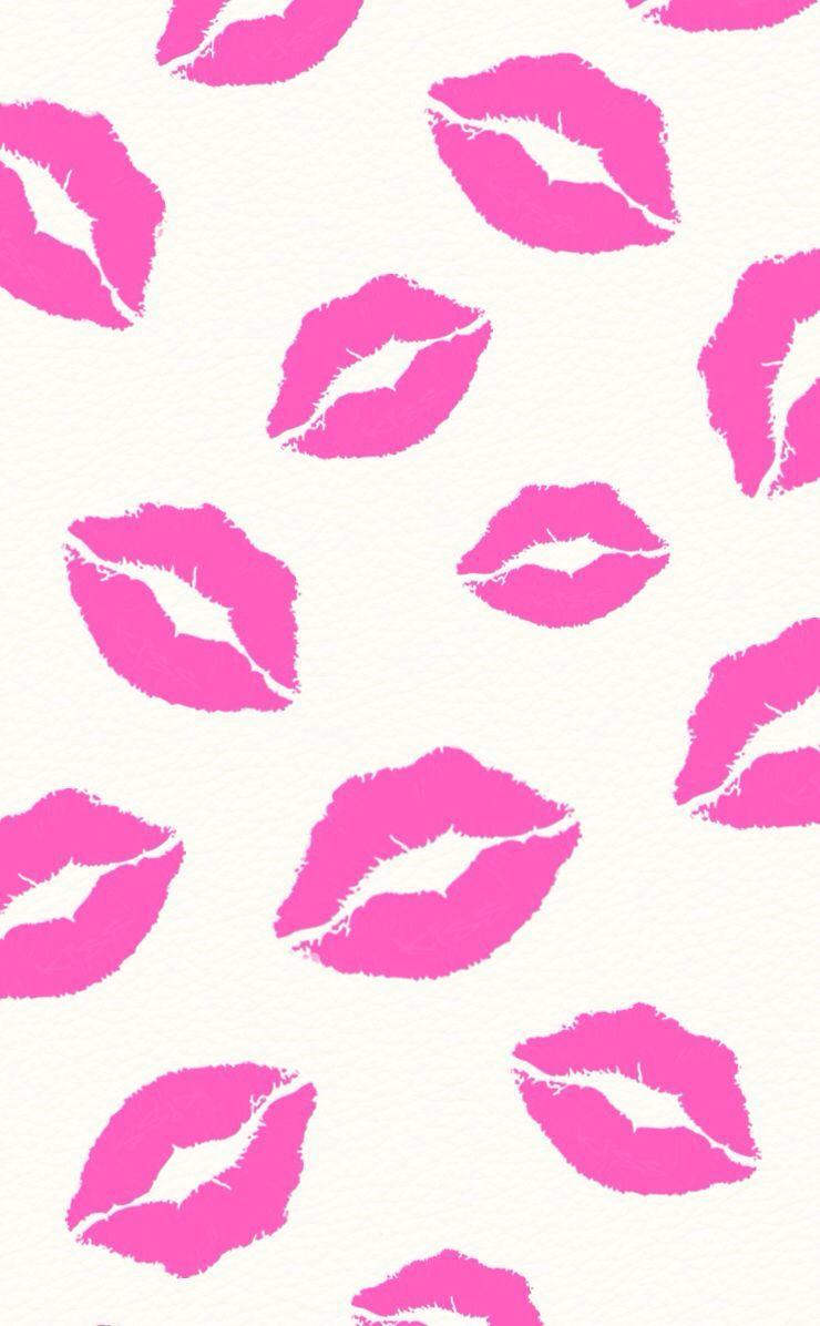 Cute Lips Wallpapers