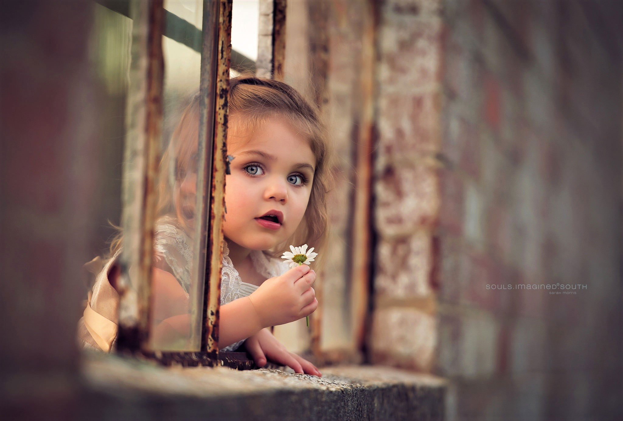 Cute Little Girl Wallpapers