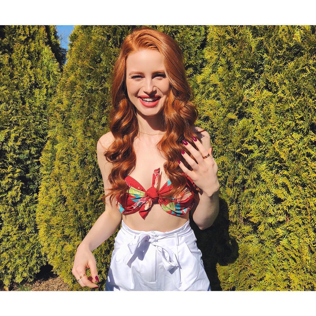 Cute Madelaine Petsch 2018 Wallpapers