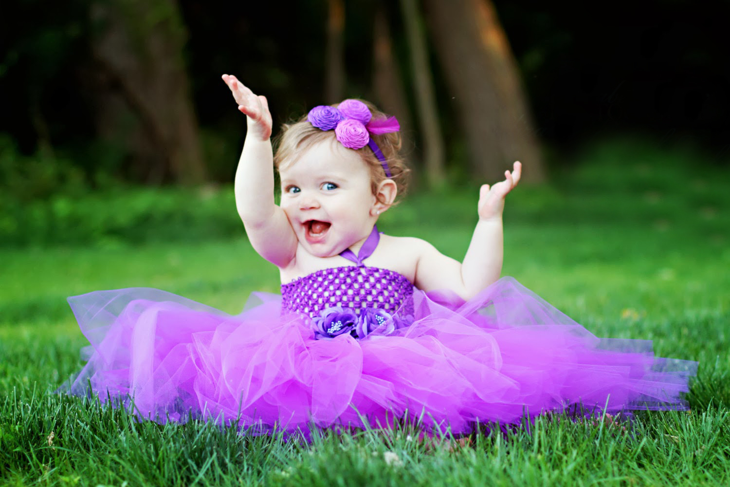 Cute Model In Purple Dress Wallpapers