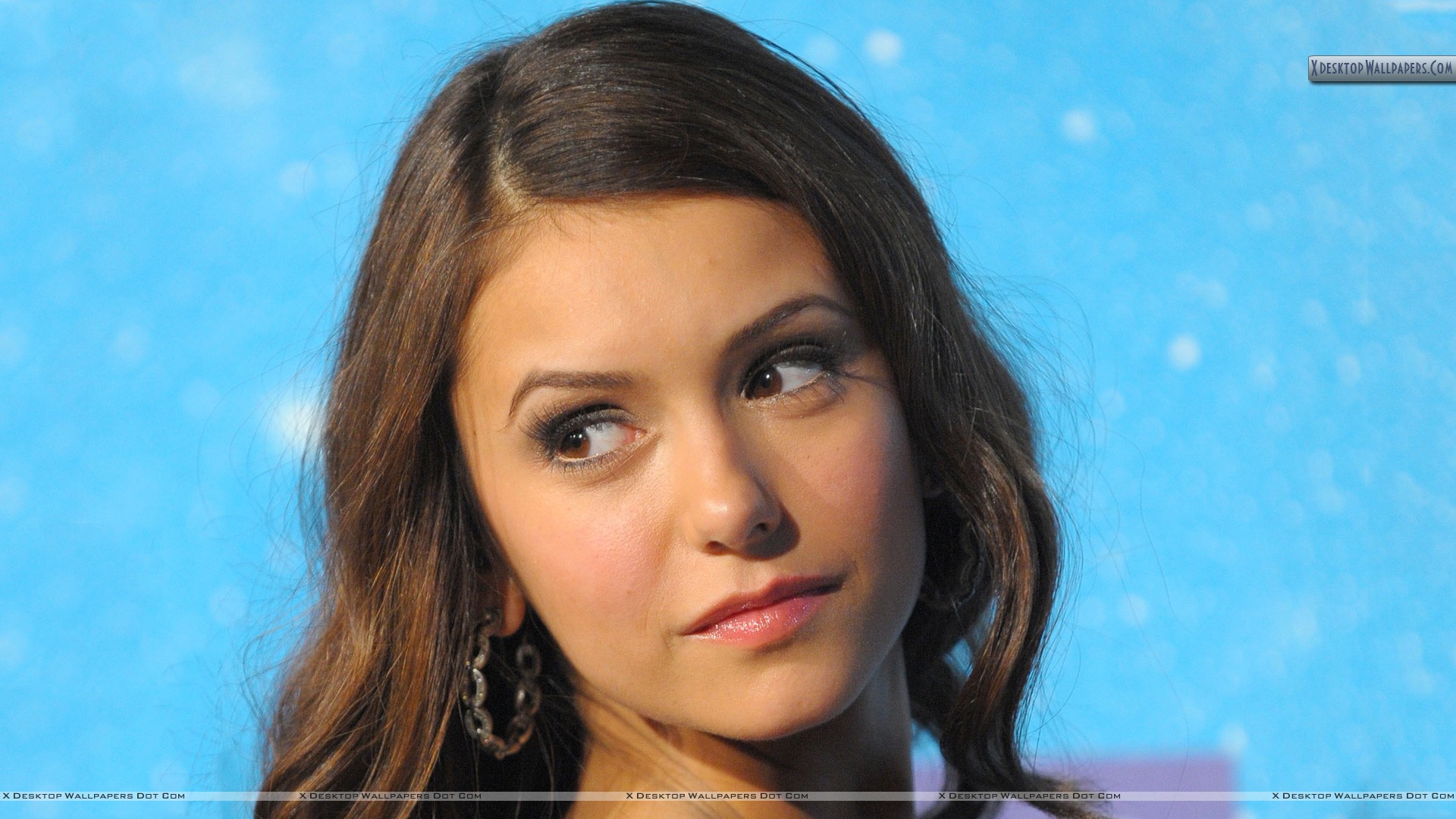 Cute Nina Dobrev Wallpapers