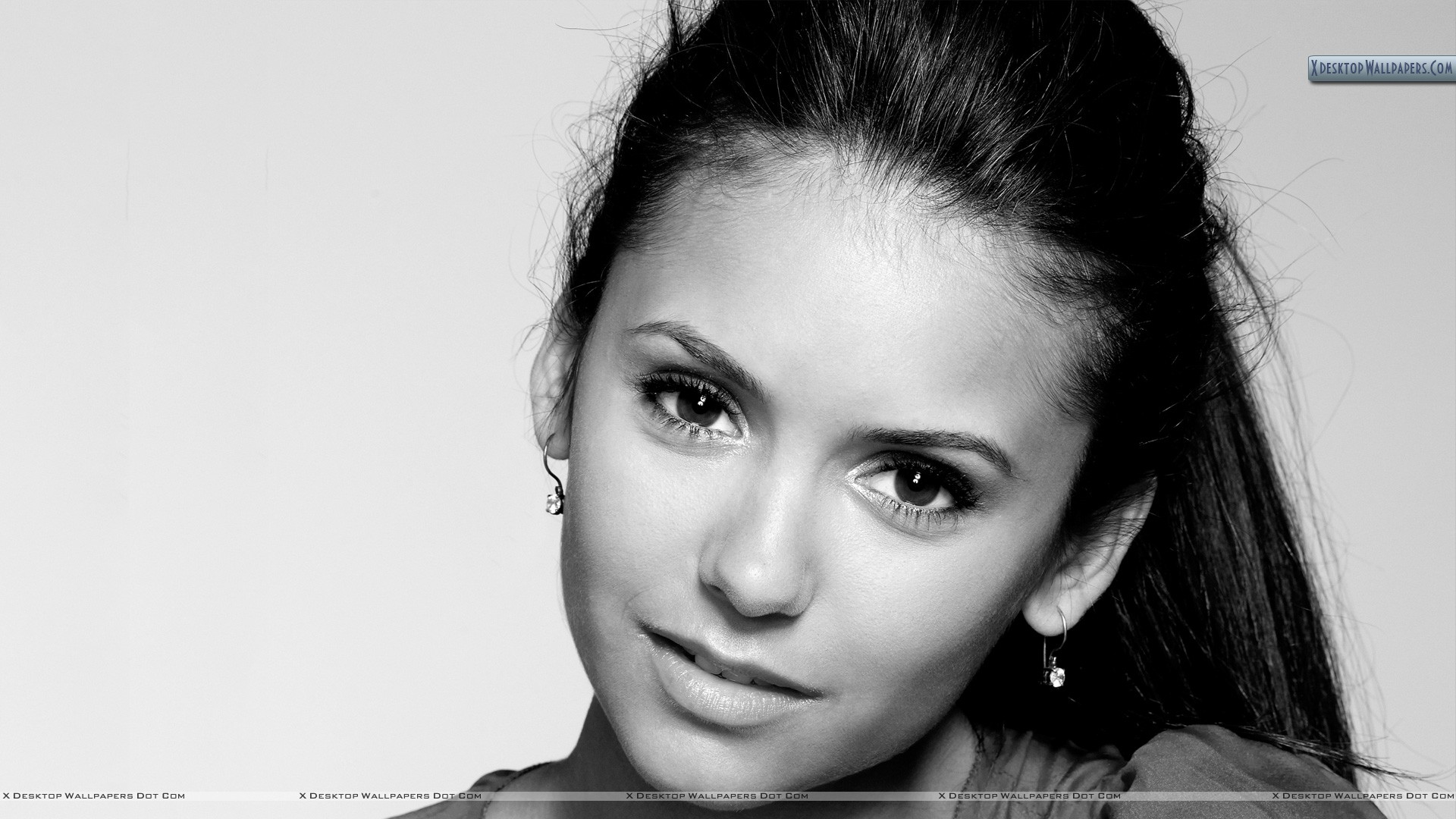 Cute Nina Dobrev Wallpapers