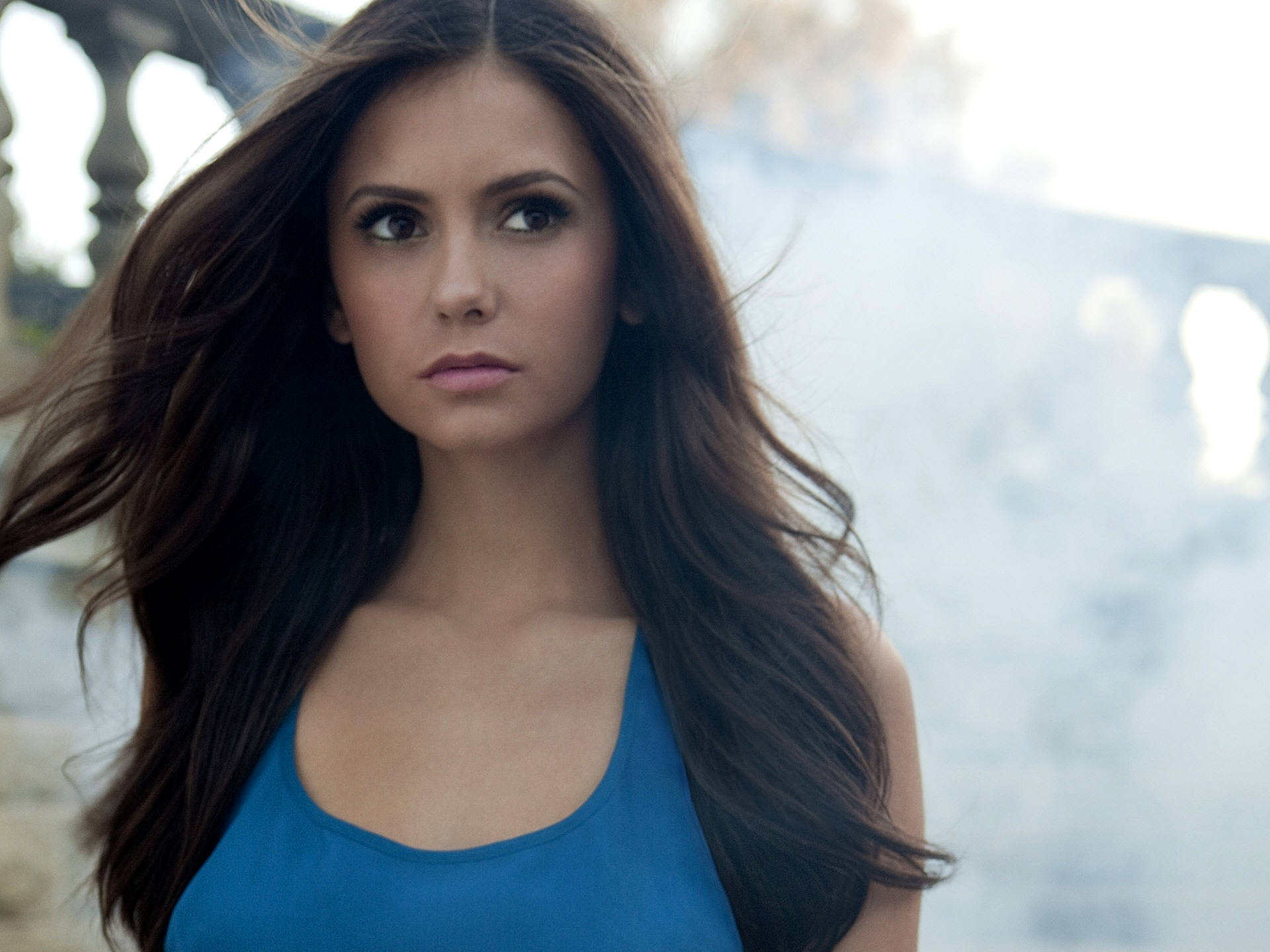 Cute Nina Dobrev Wallpapers