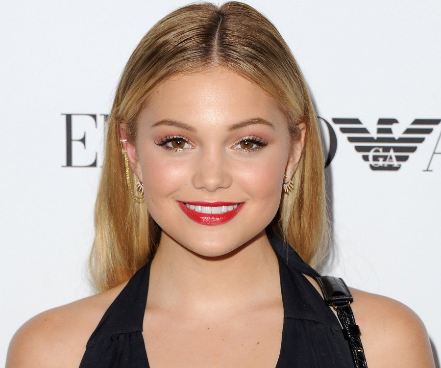 Cute Olivia Holt 2020 Wallpapers