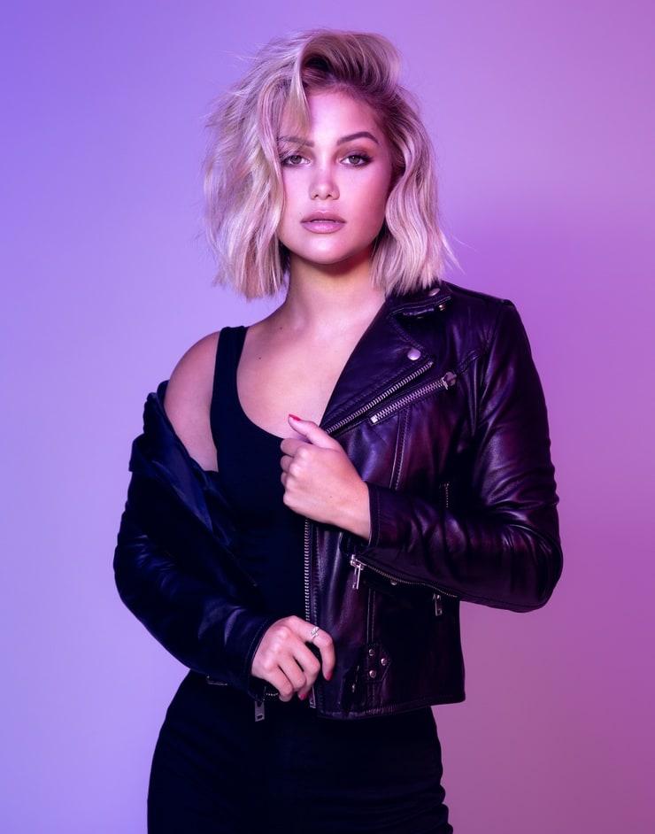 Cute Olivia Holt 2020 Wallpapers