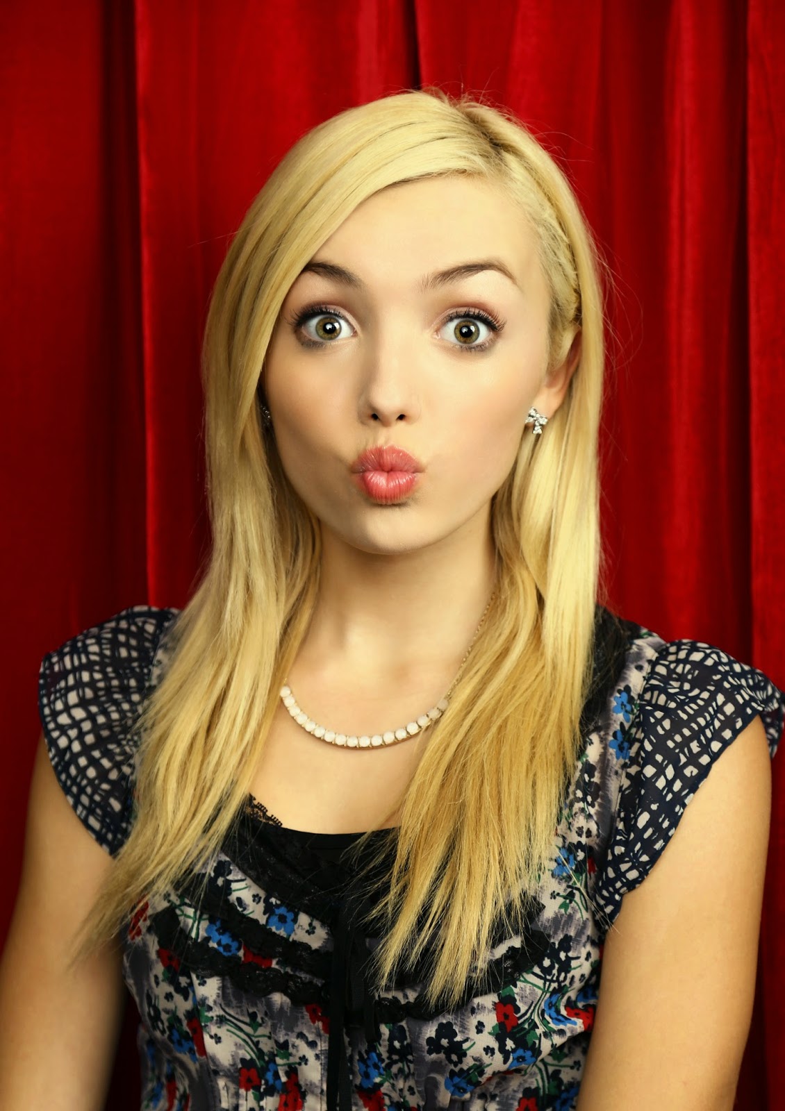 Cute Peyton Roi List Wallpapers