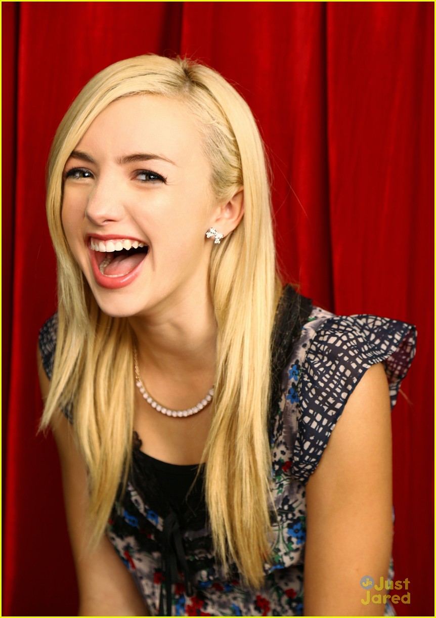 Cute Peyton Roi List Wallpapers