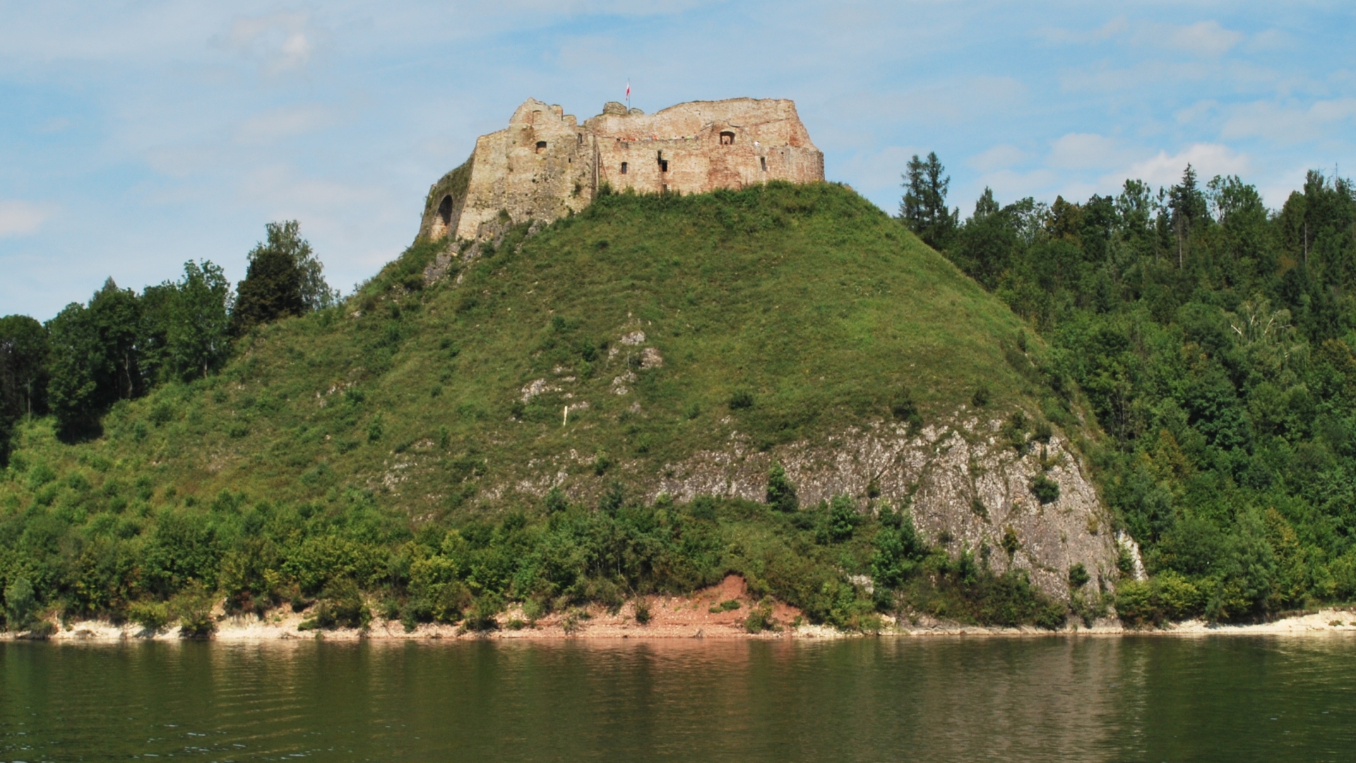 Czorsztyn Castle Wallpapers