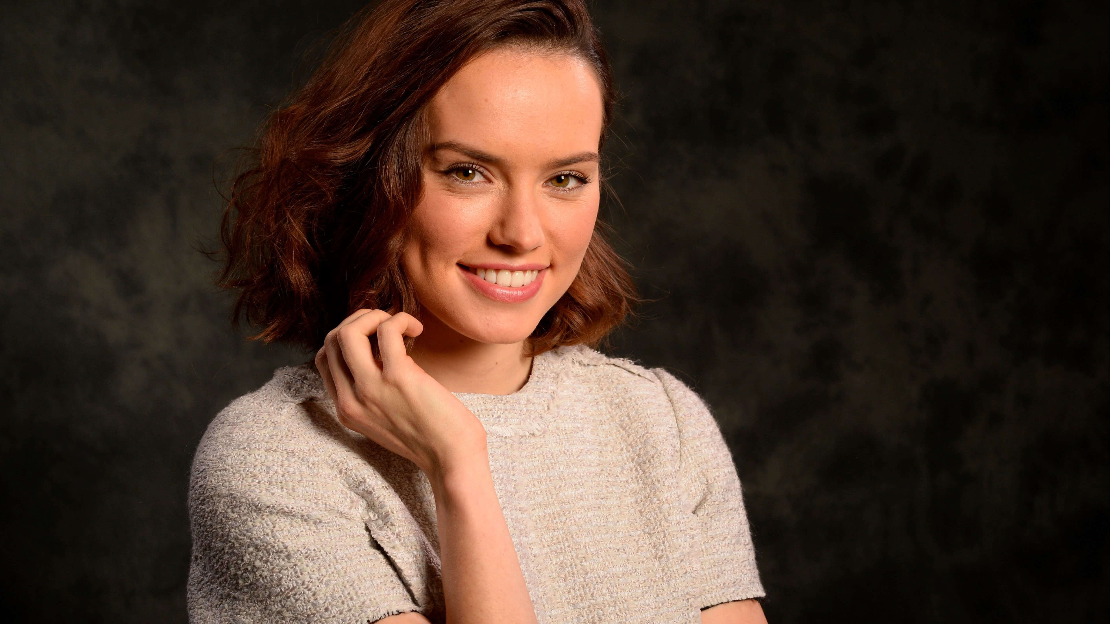 Daisy Ridley 2017 Wallpapers