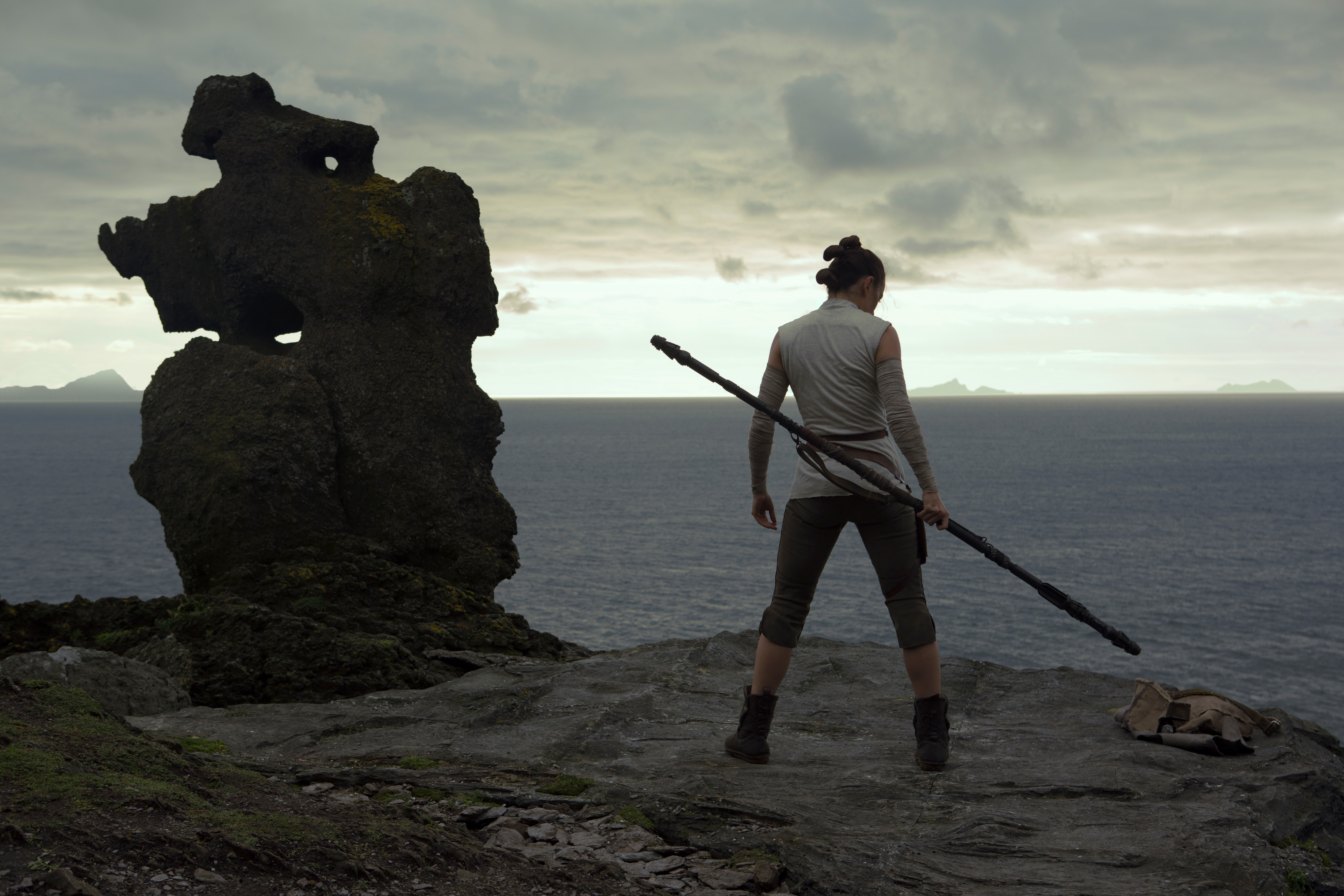 Daisy Ridley As Rey Star Wars In The Last Jedi Wallpapers