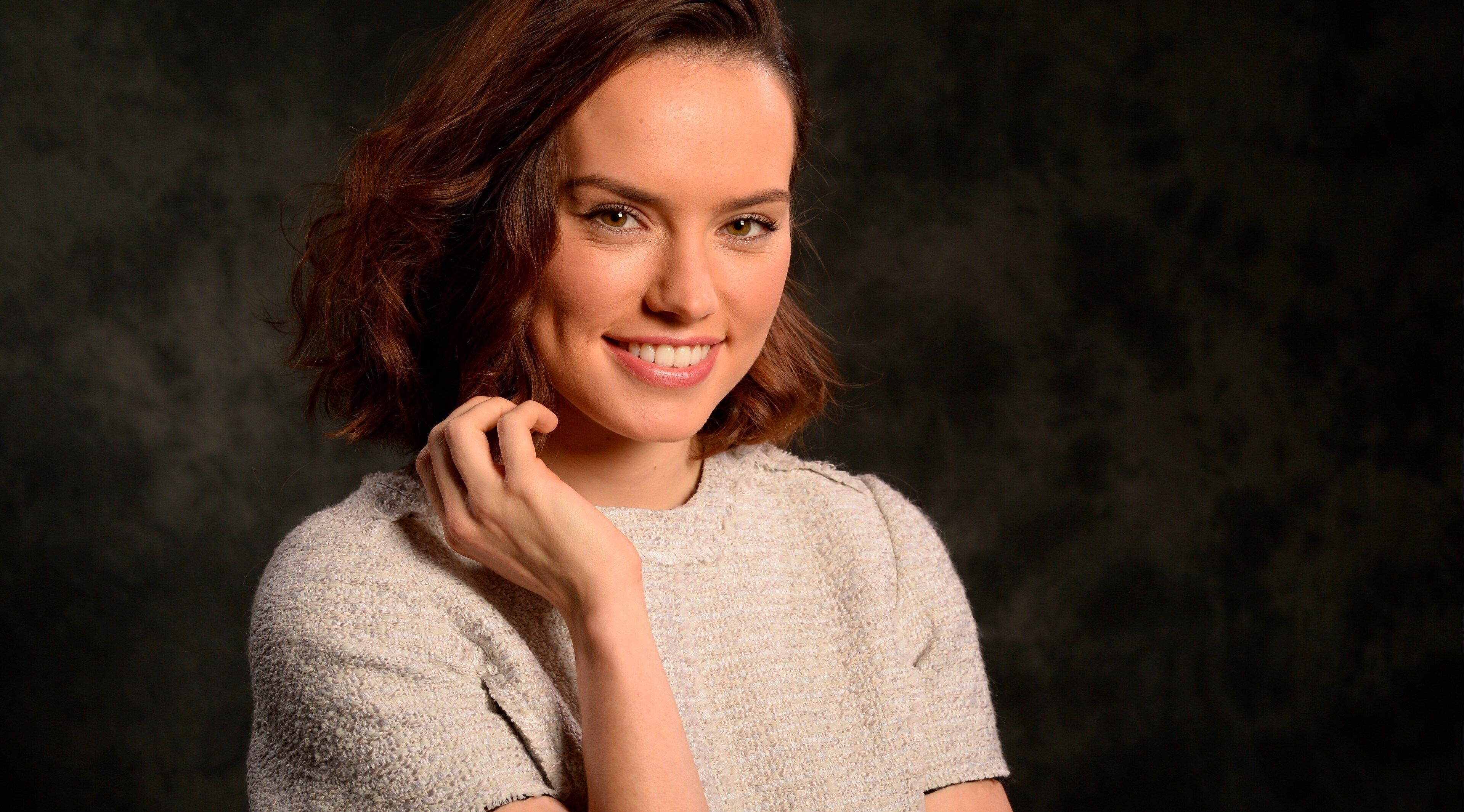 Daisy Ridley Brunette English Wallpapers