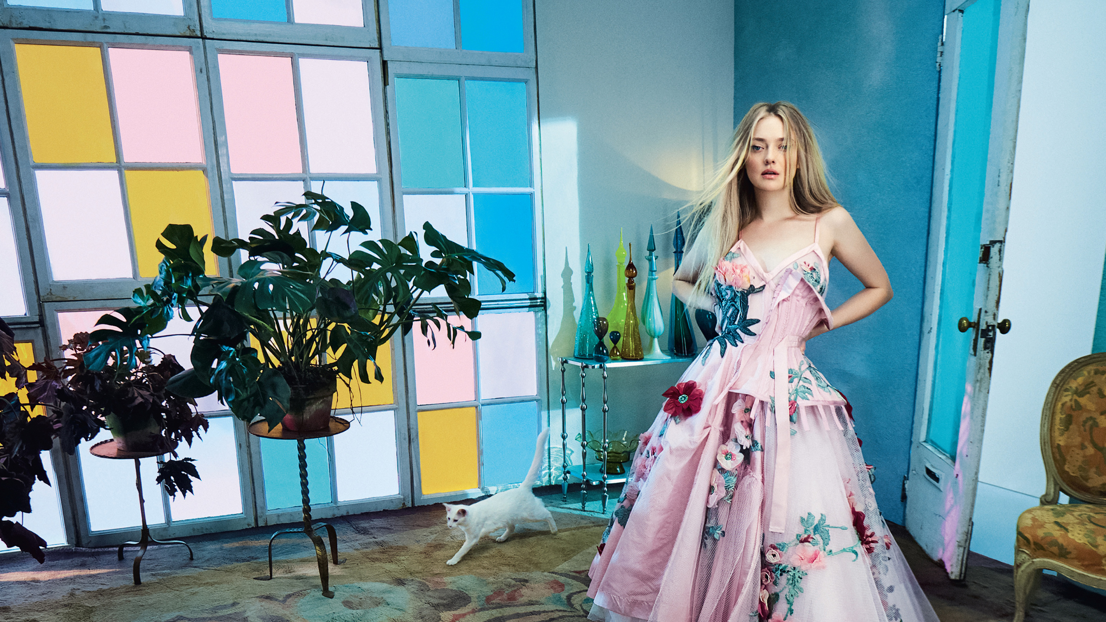Dakota Fanning Vogue Wallpapers