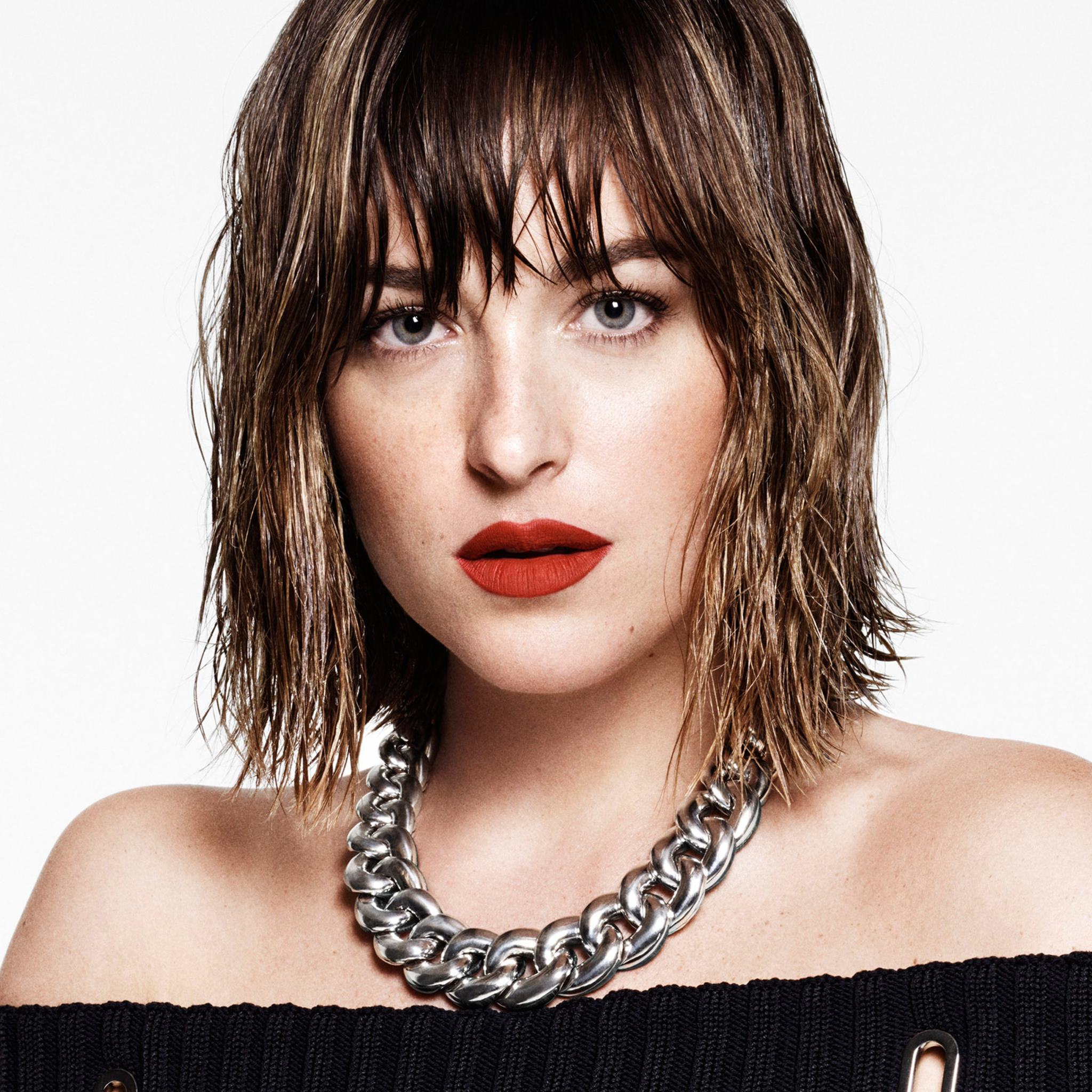 Dakota Johnson Elle Magazine Portrait Wallpapers