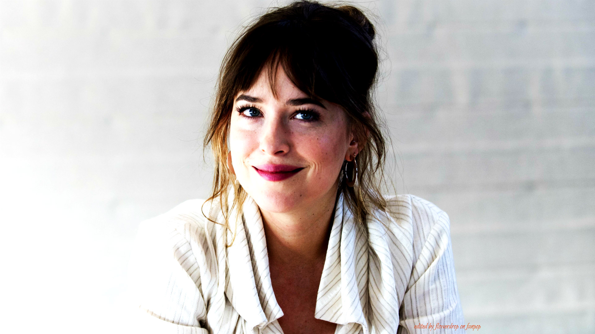 Dakota Johnson In Wallpapers