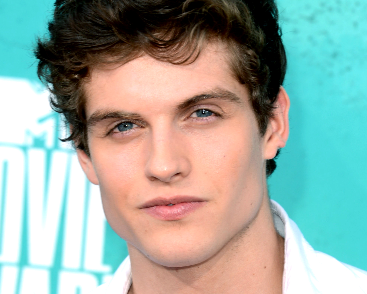 Daniel Sharman Wallpapers