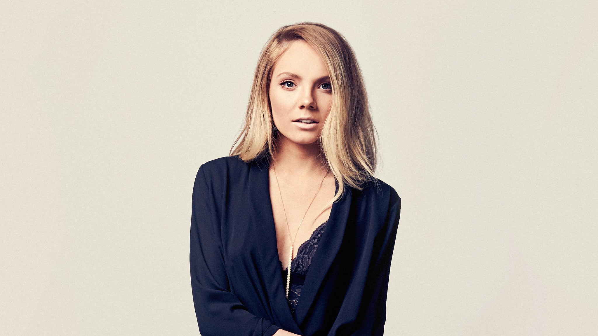 Danielle Bradbery Wallpapers