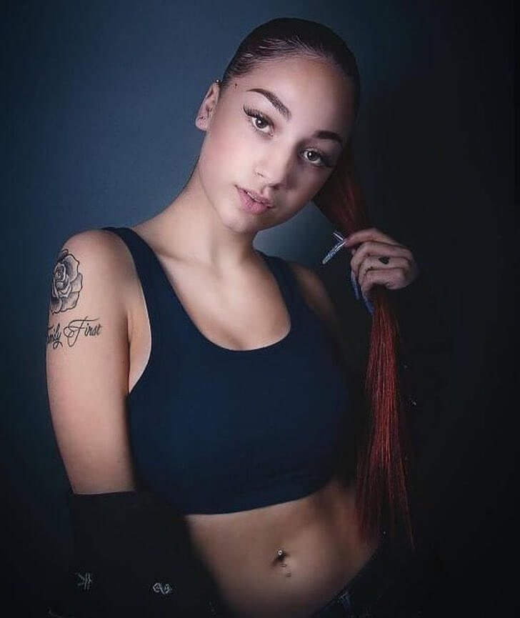 Danielle Bregoli Yoga Pants Wallpapers