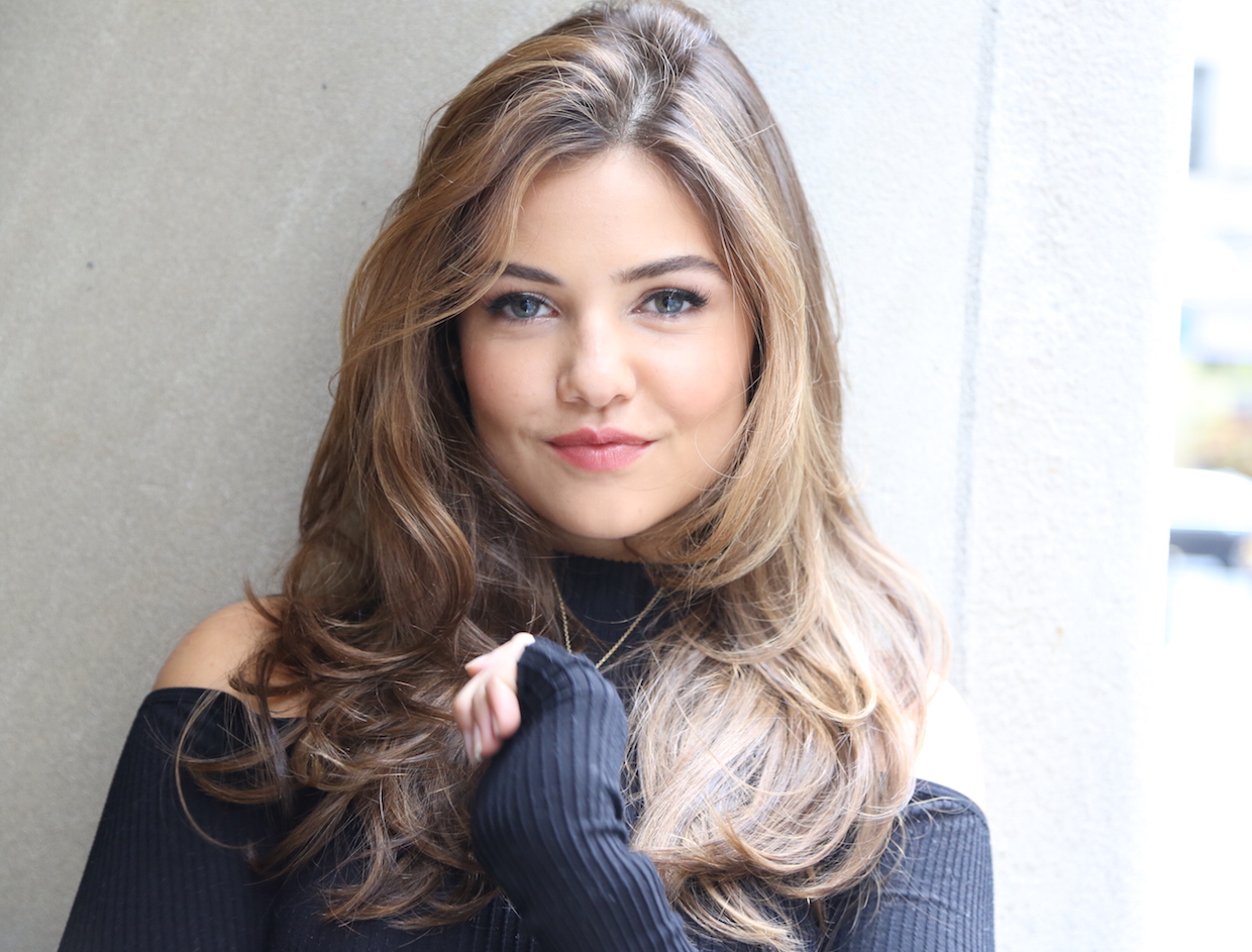 Danielle Campbell Actress Photoshoot Wallpapers