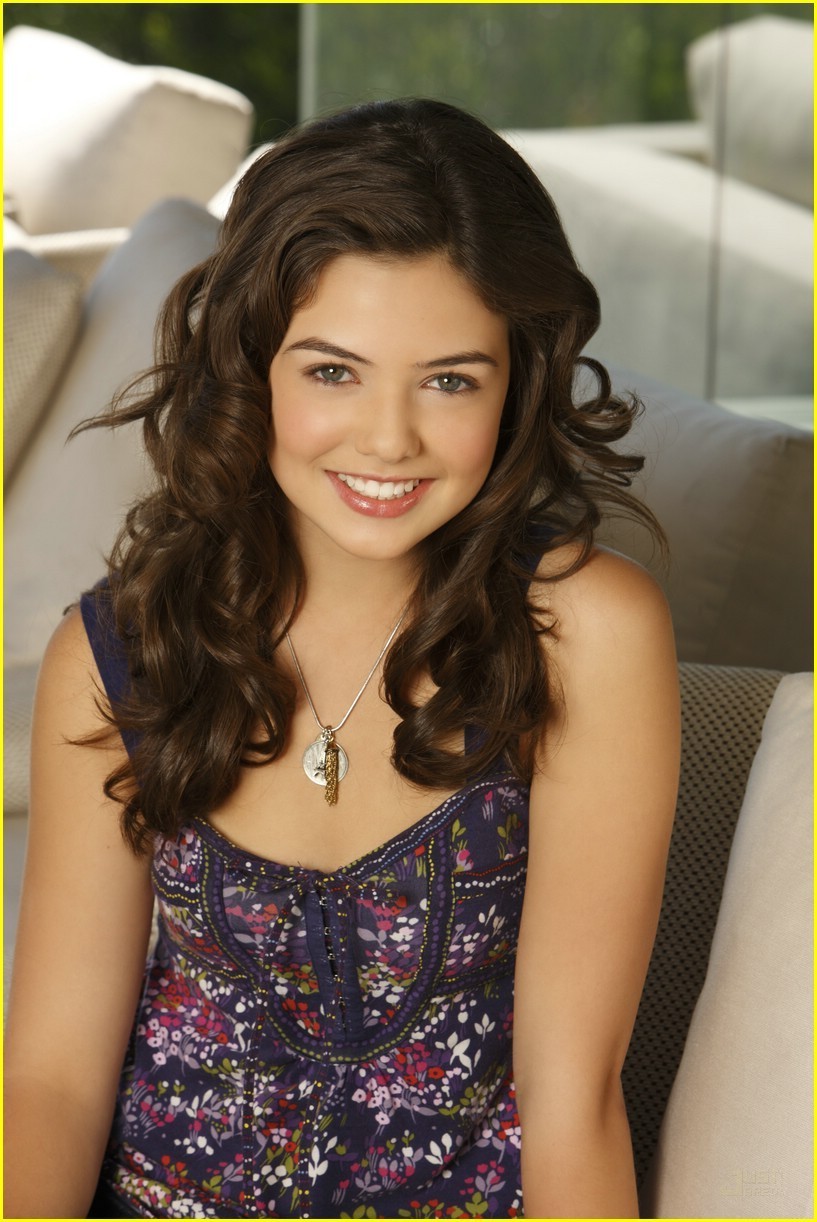 Danielle Campbell Actress Photoshoot Wallpapers