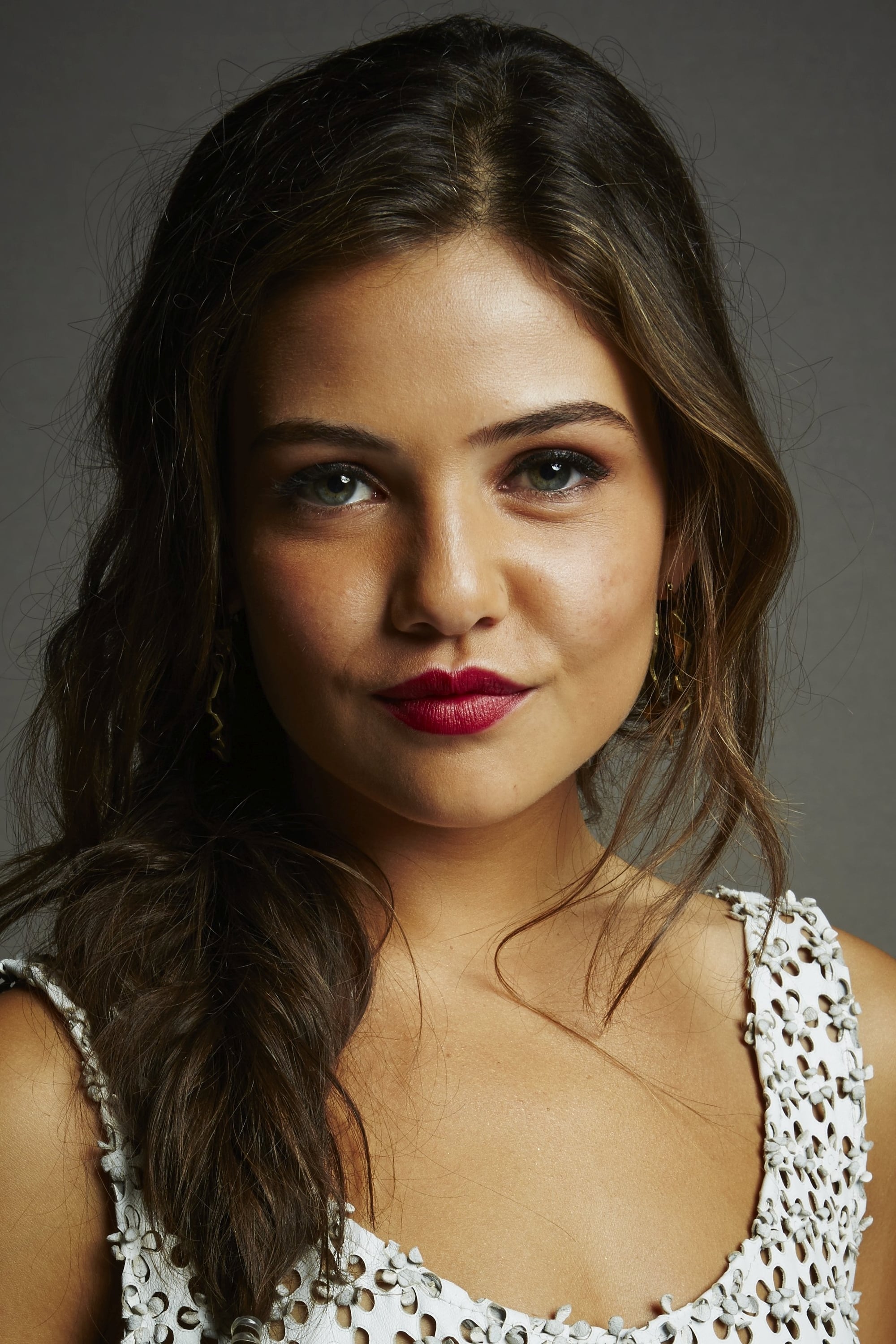 Danielle Campbell Actress Photoshoot Wallpapers