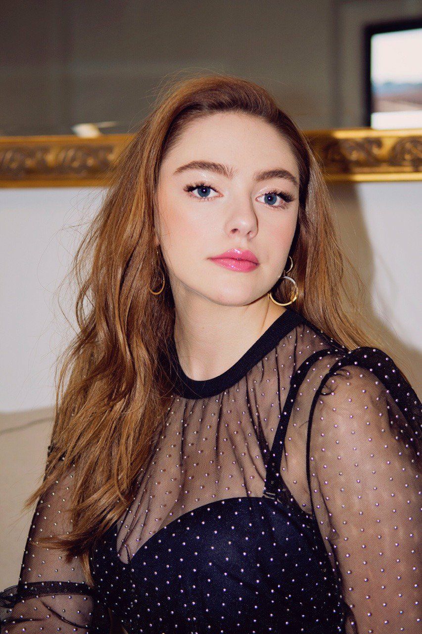 Danielle Rose Russell Wallpapers