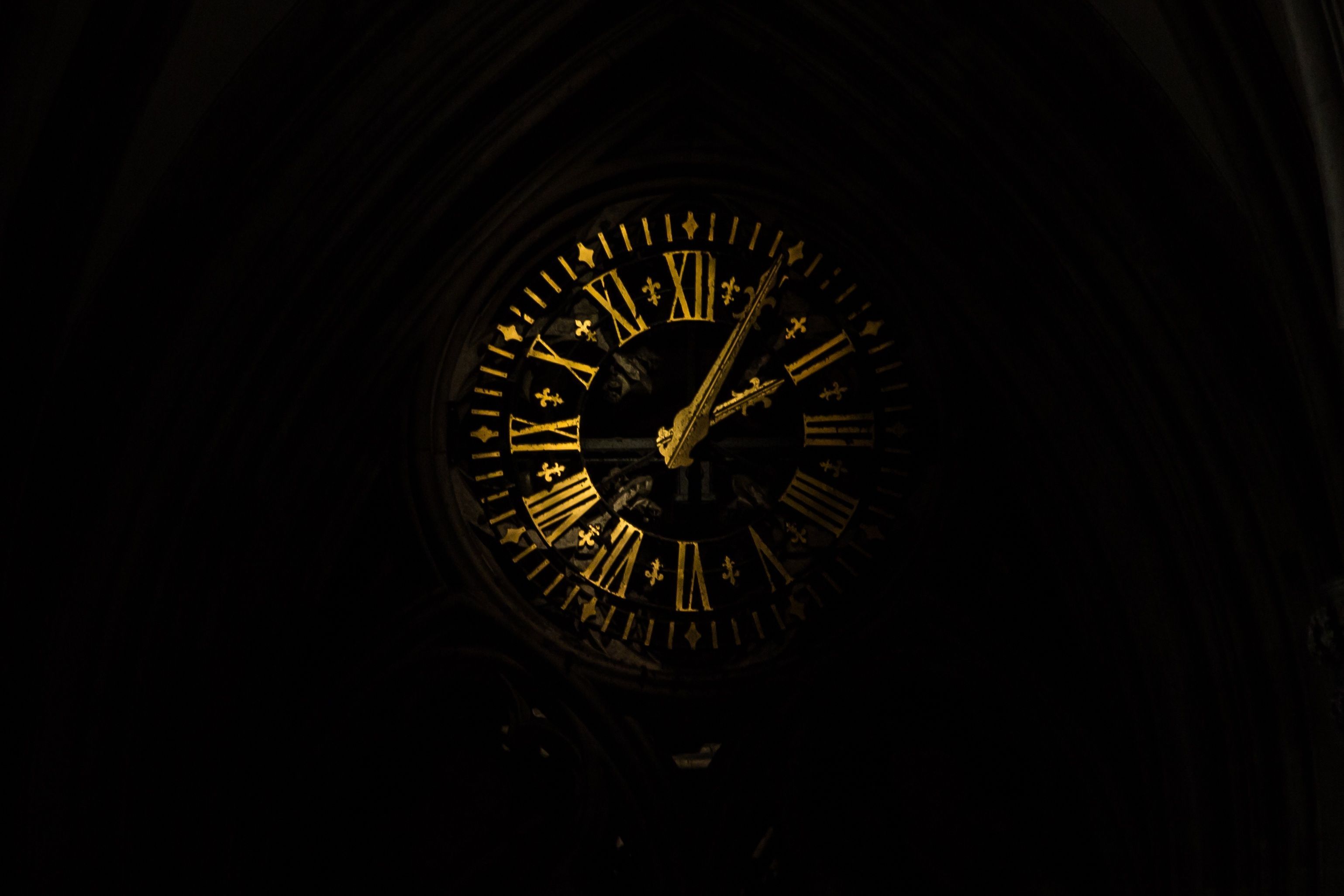 Dark Clock Wallpapers