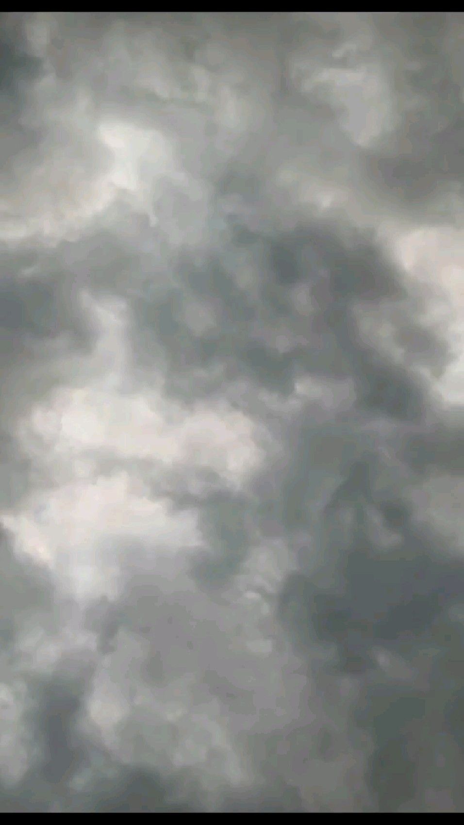 Dark Grey Clouds Wallpapers