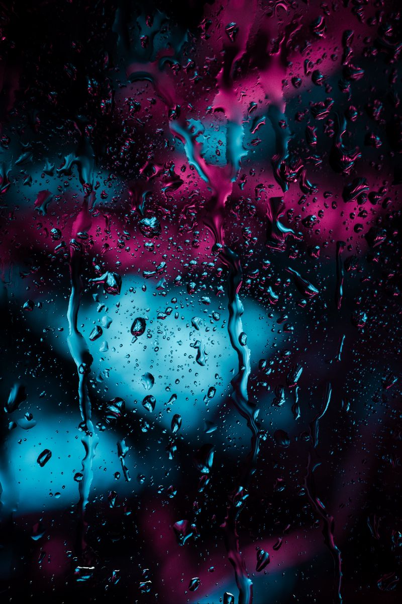 Dark Iphone 4S Wallpapers