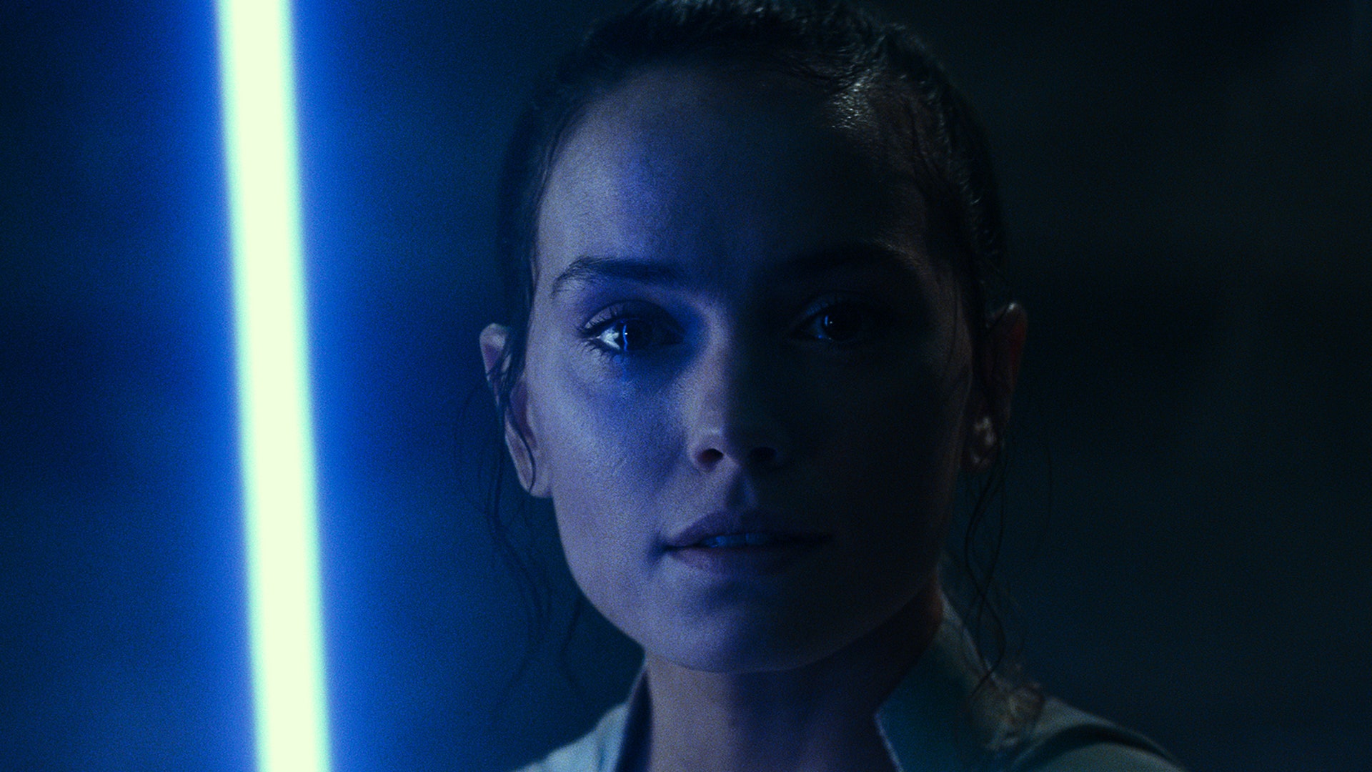 Dark Side Rey And Double Bladed Lightsaber Wallpapers