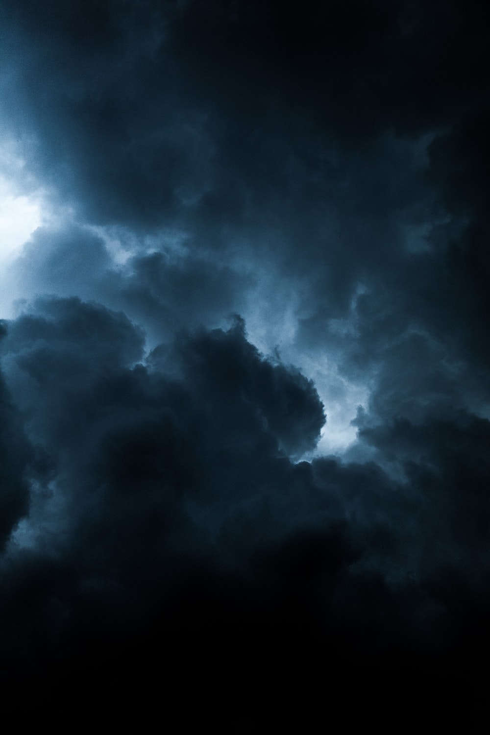 Dark Thunderstorm Wallpapers