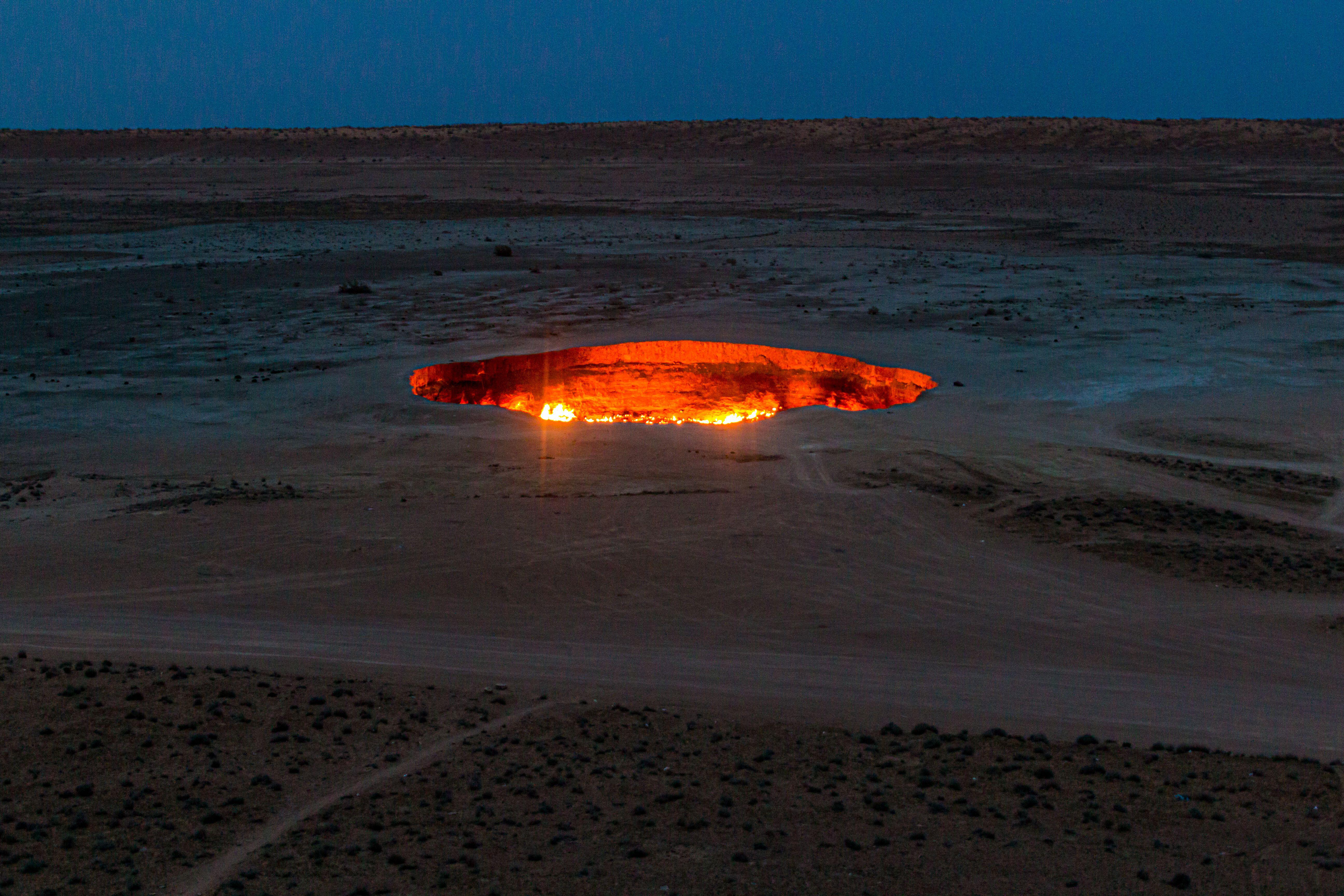 Darvaza Gas Crater Wallpapers