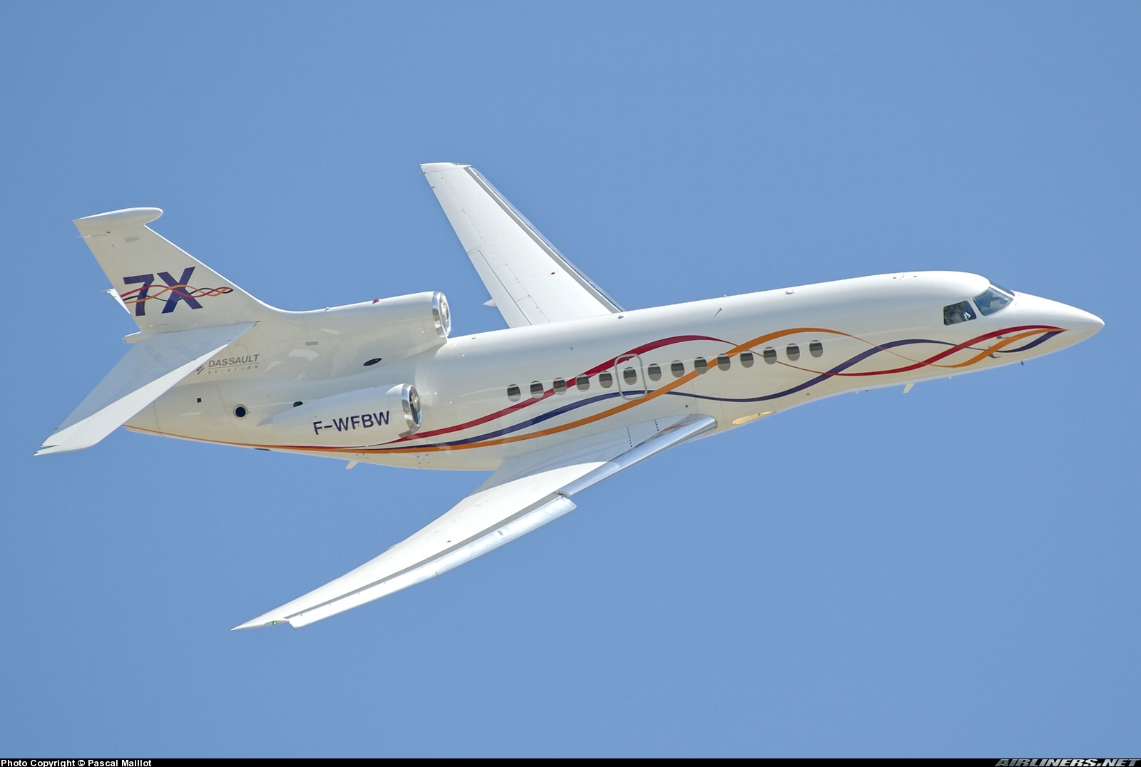 Dassault Falcon 7X Wallpapers