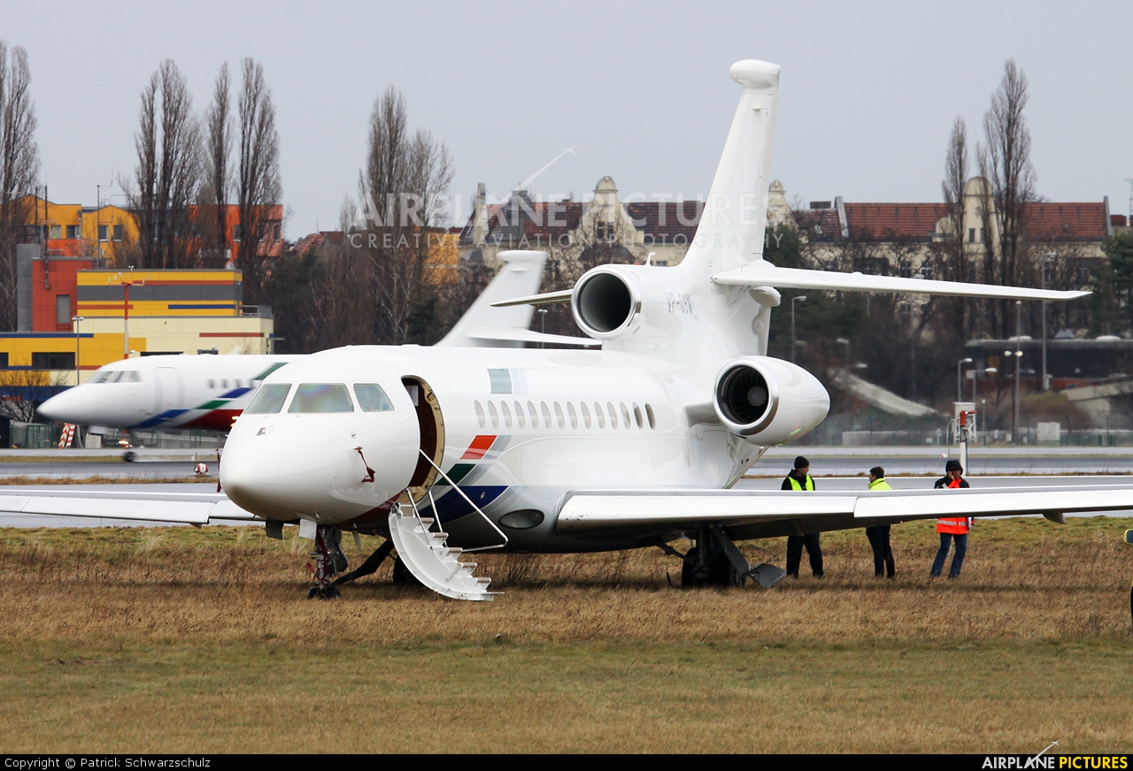 Dassault Falcon 7X Wallpapers