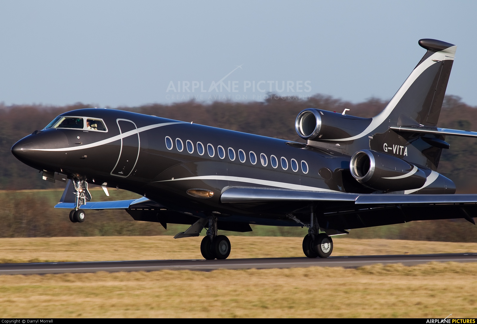 Dassault Falcon 7X Wallpapers