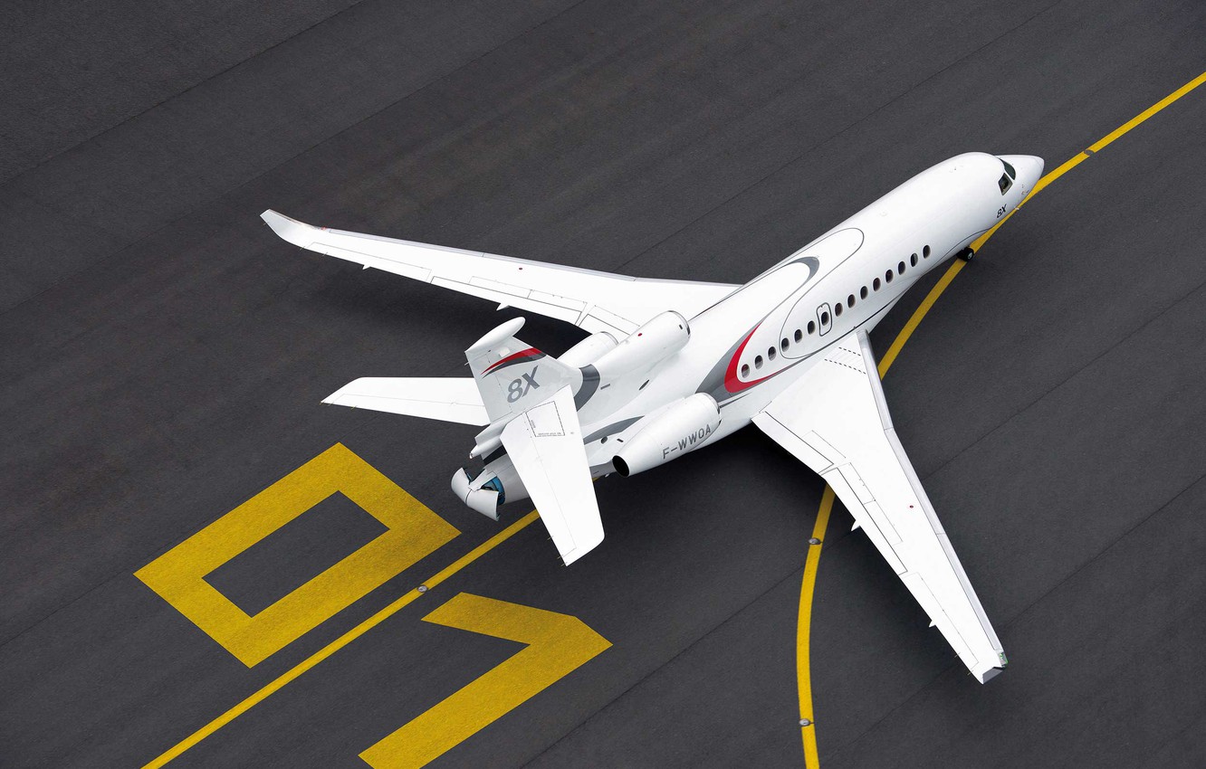 Dassault Falcon 8X Wallpapers