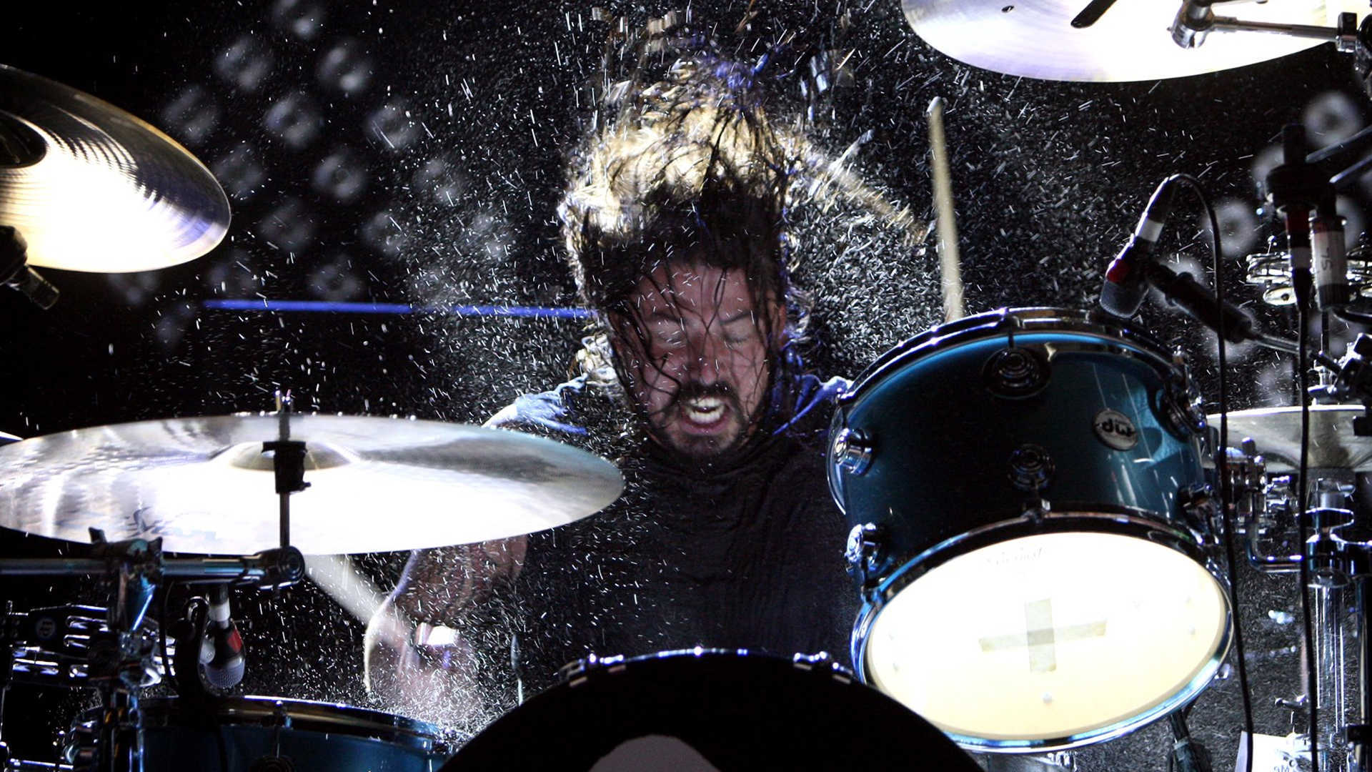 Dave Grohl Wallpapers