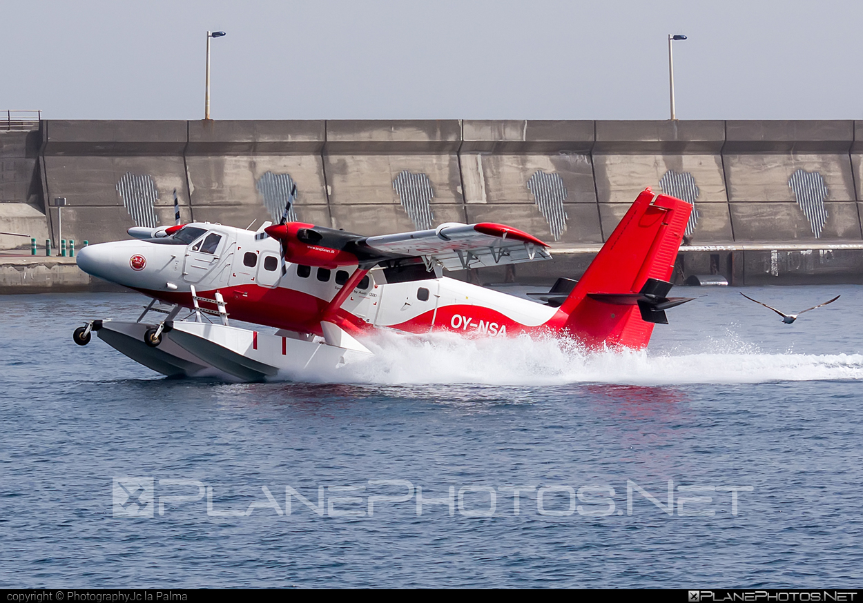 De Havilland Canada Dhc-6 Twin Otter Wallpapers