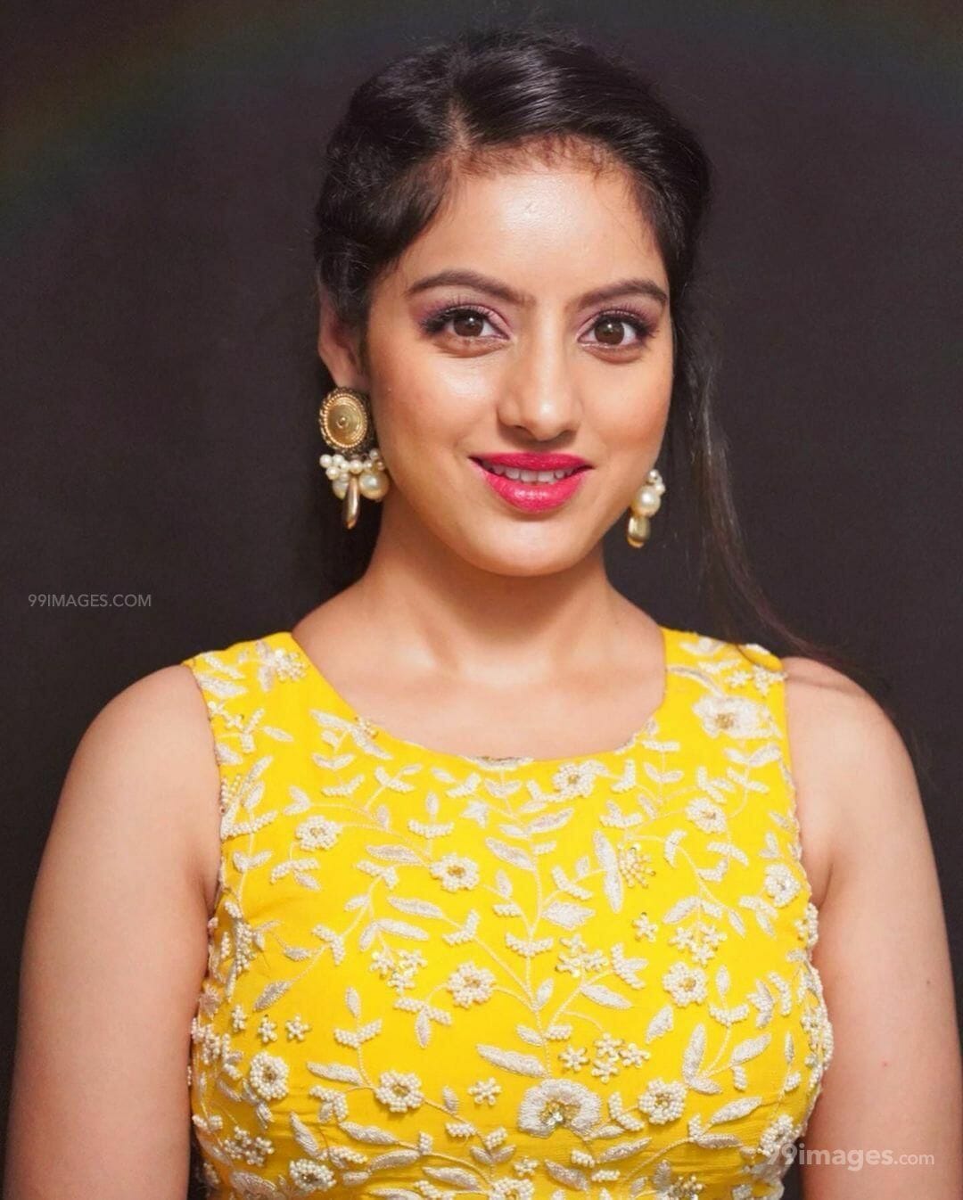 Deepika Singh Hot Wallpapers