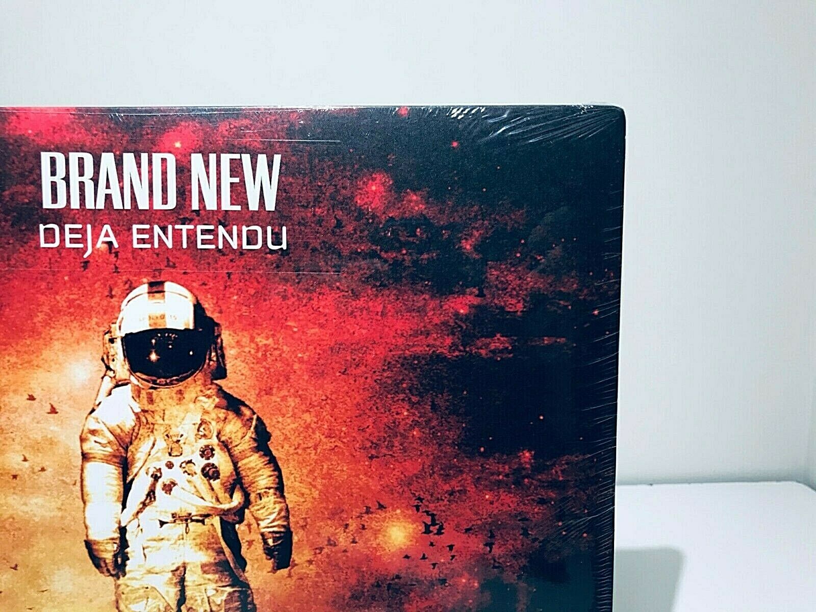 Deja Entendu Wallpapers