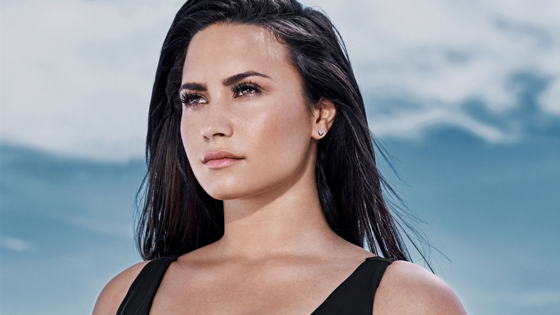 Demi Lovato 2017 Wallpapers