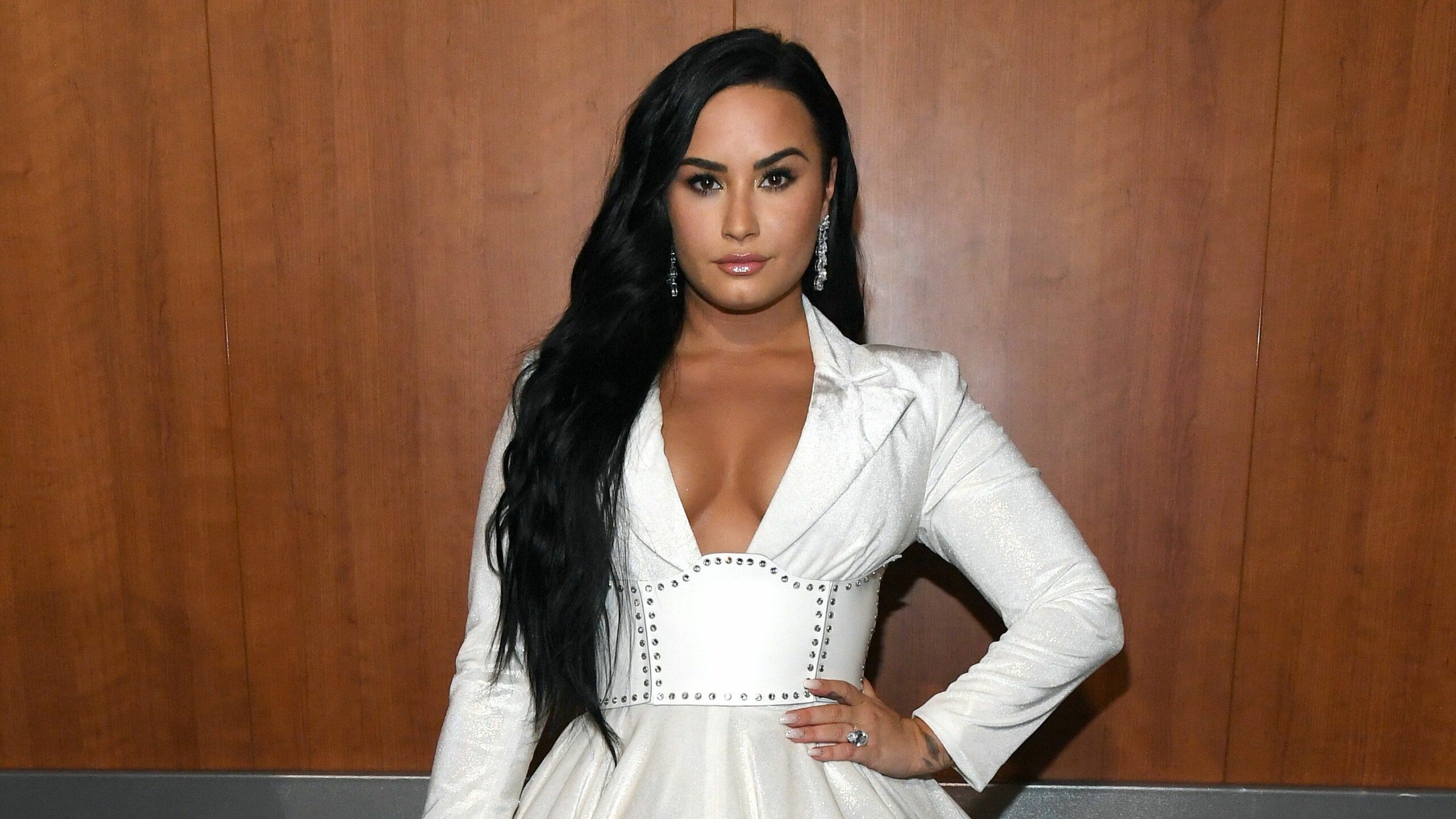 Demi Lovato 2017 Wallpapers