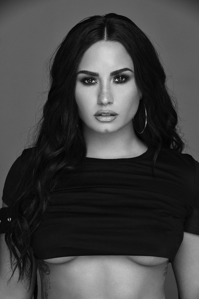 Demi Lovato 2018 Monochrome Wallpapers