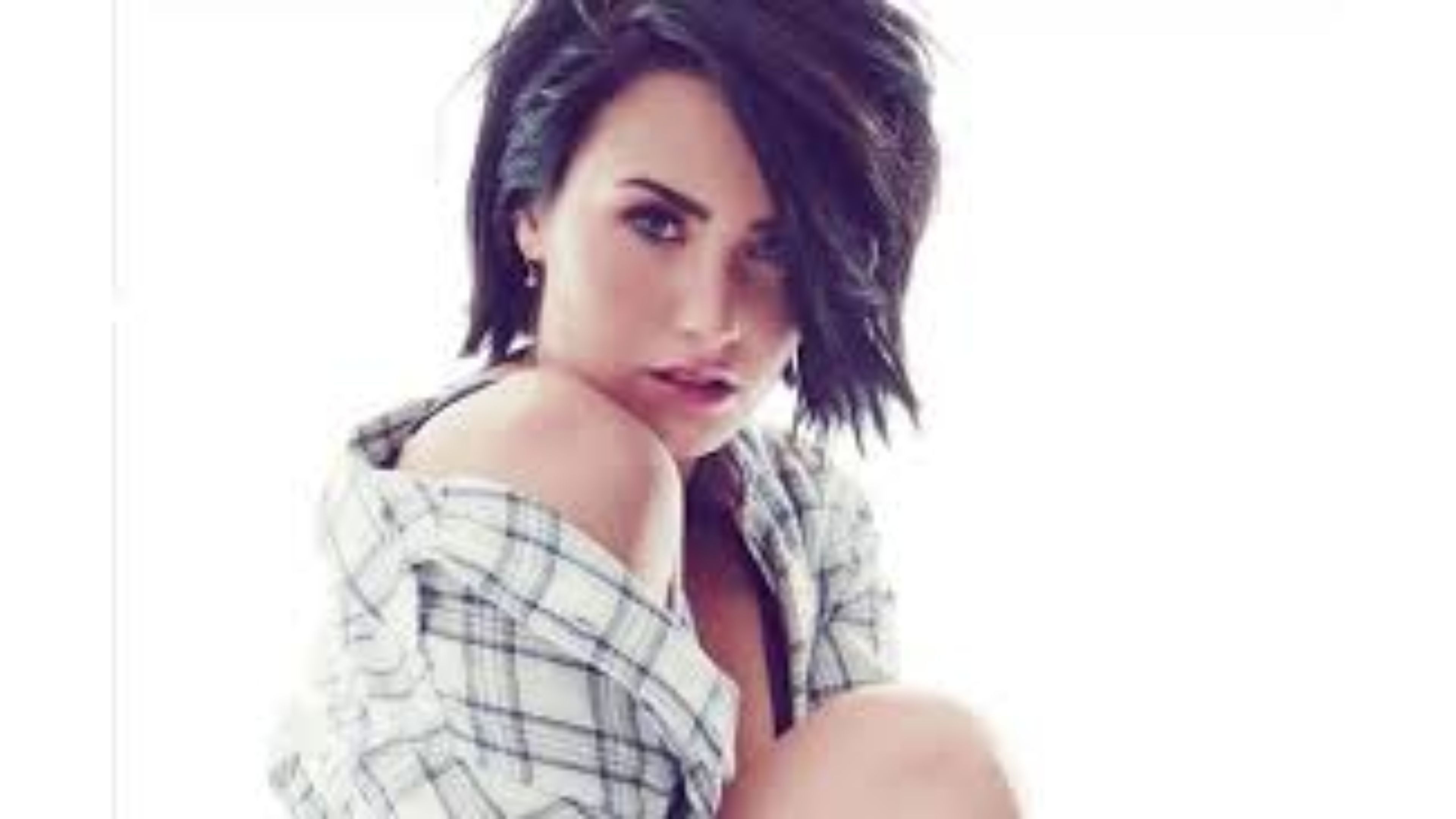 Demi Lovato InStyle Magazine 2018 Wallpapers