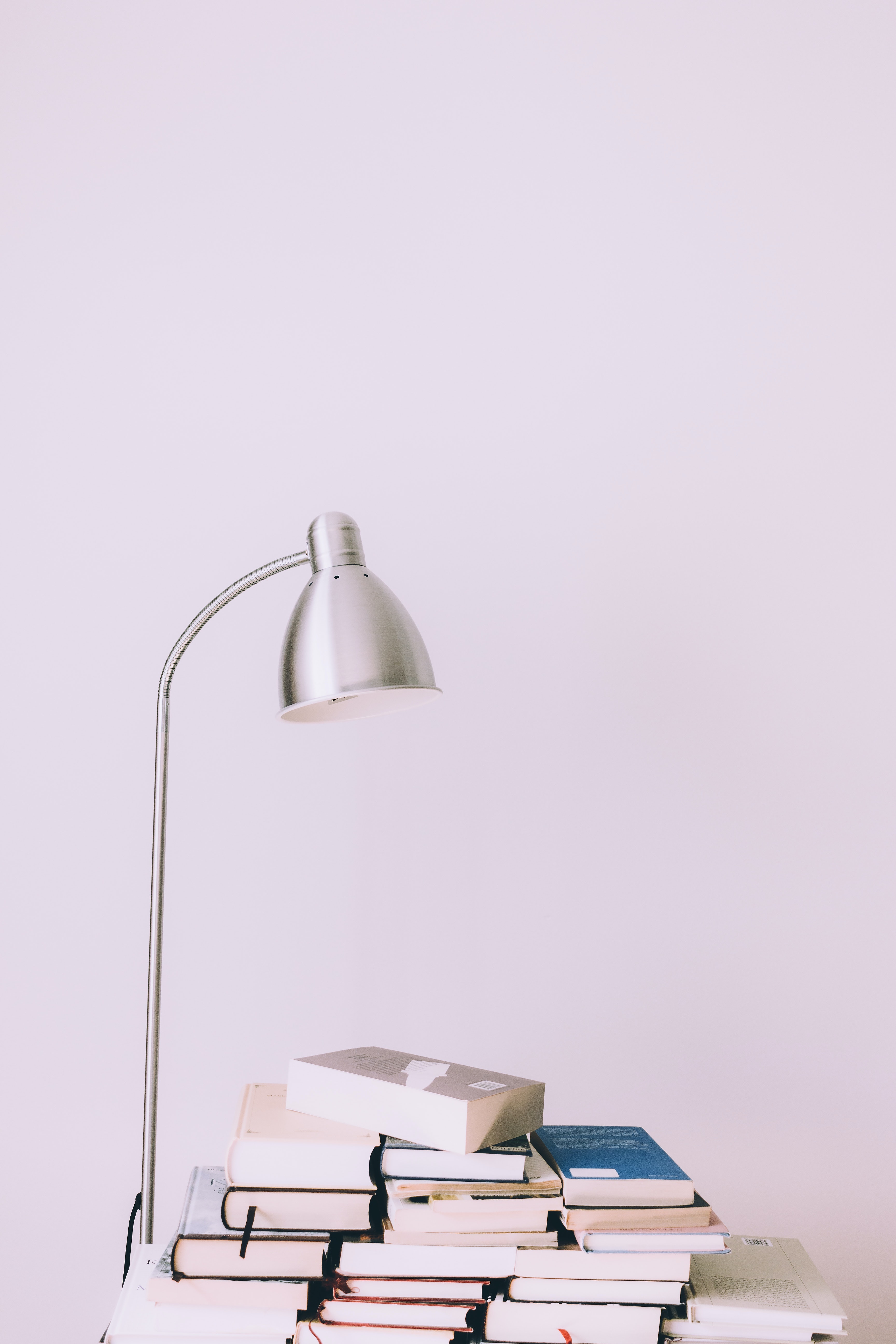 Desk Lamp Minimal Wallpapers