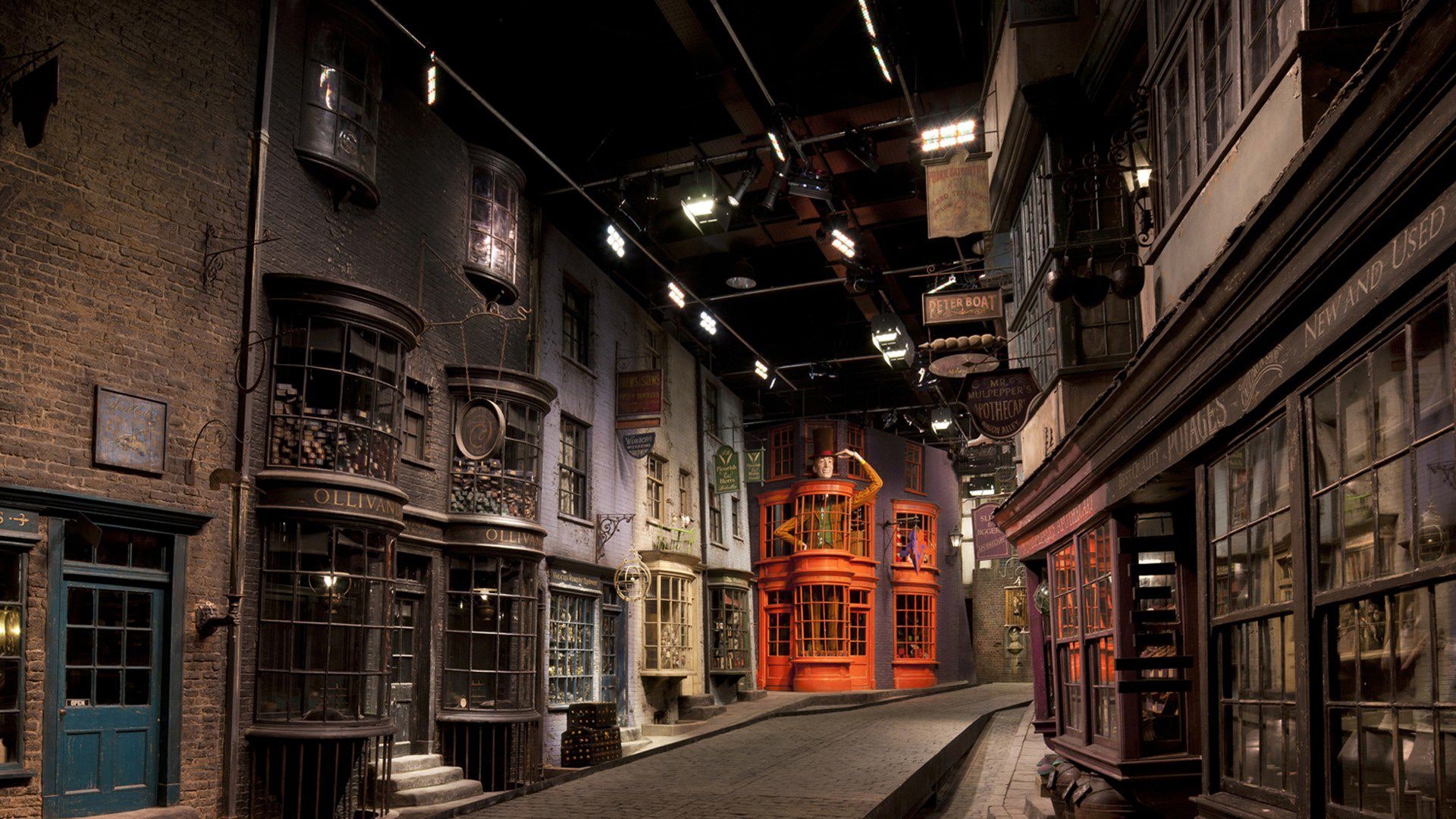 Diagon Alley Backdrop Wallpapers